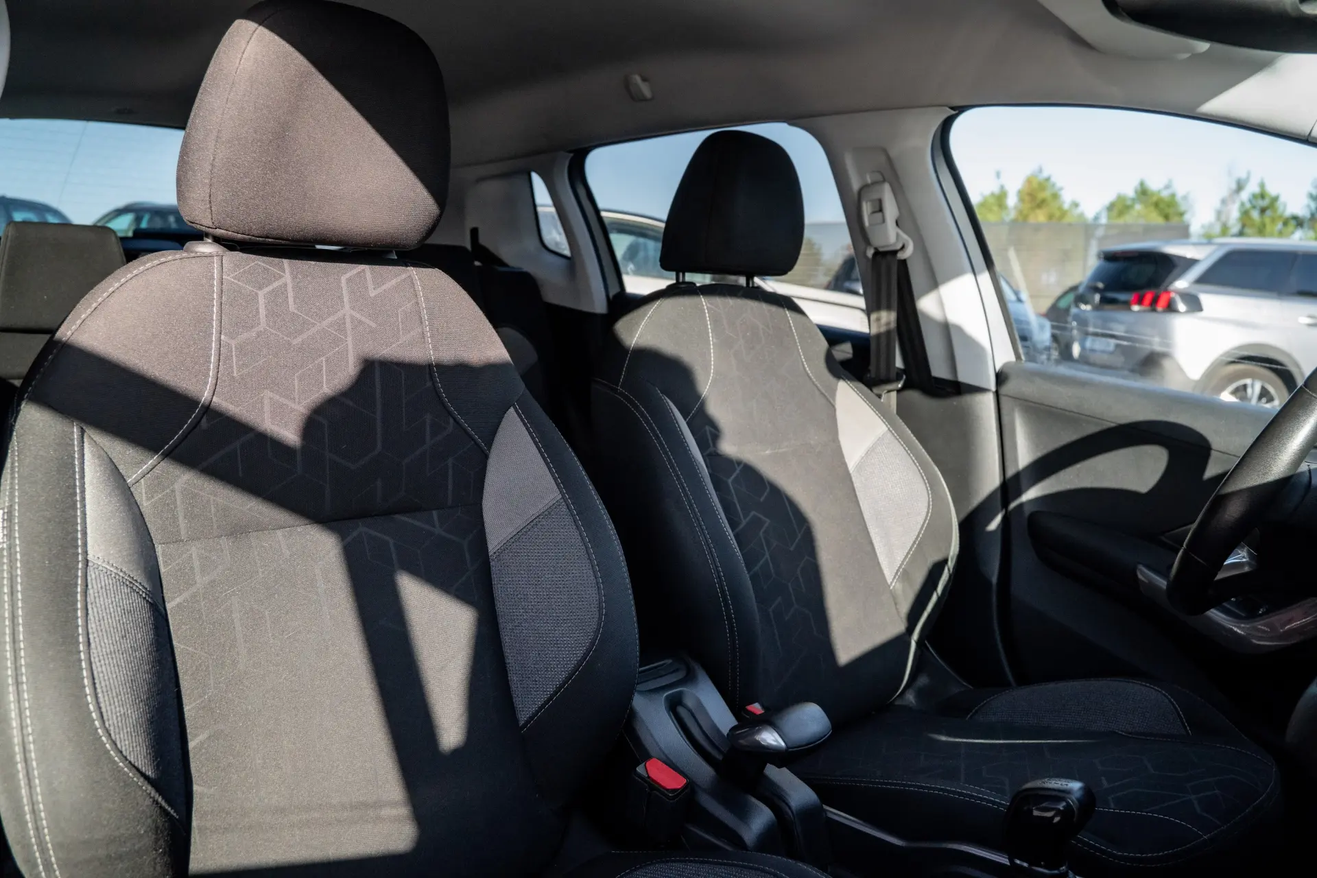 Peugeot 2008 1.6 BlueHDi Access 22