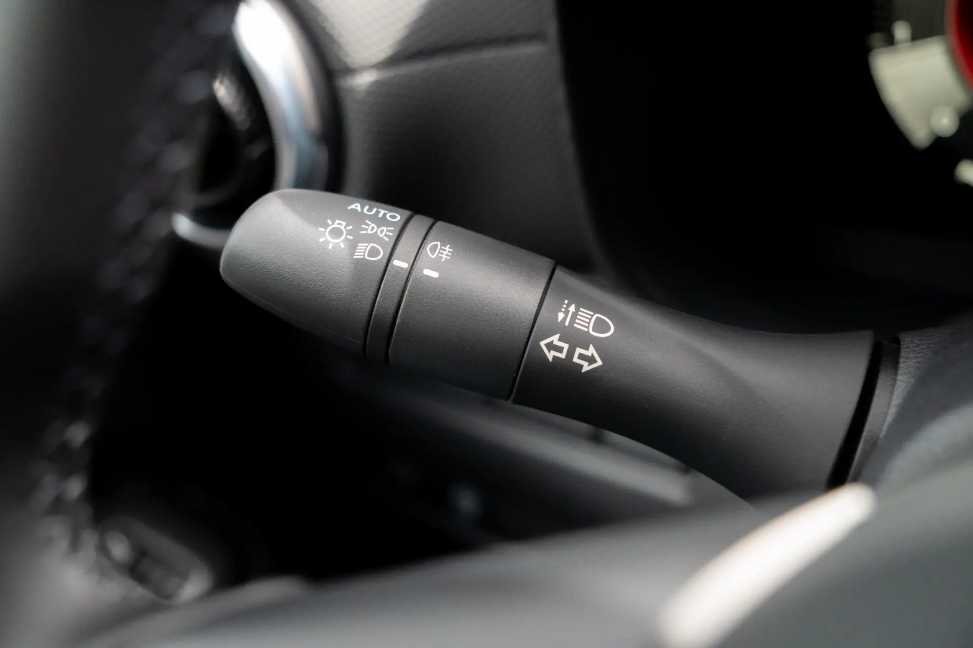 Nissan Juke 1.0 DIG-T N-Connecta Two Tone 16