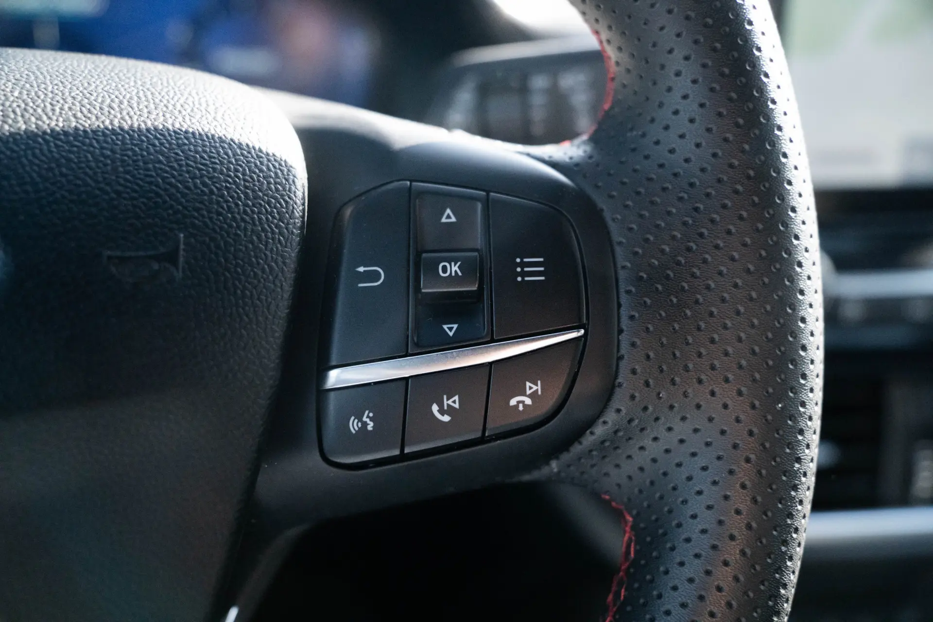 Ford Puma 1.0 EcoBoost MHEV ST-Line Design 25