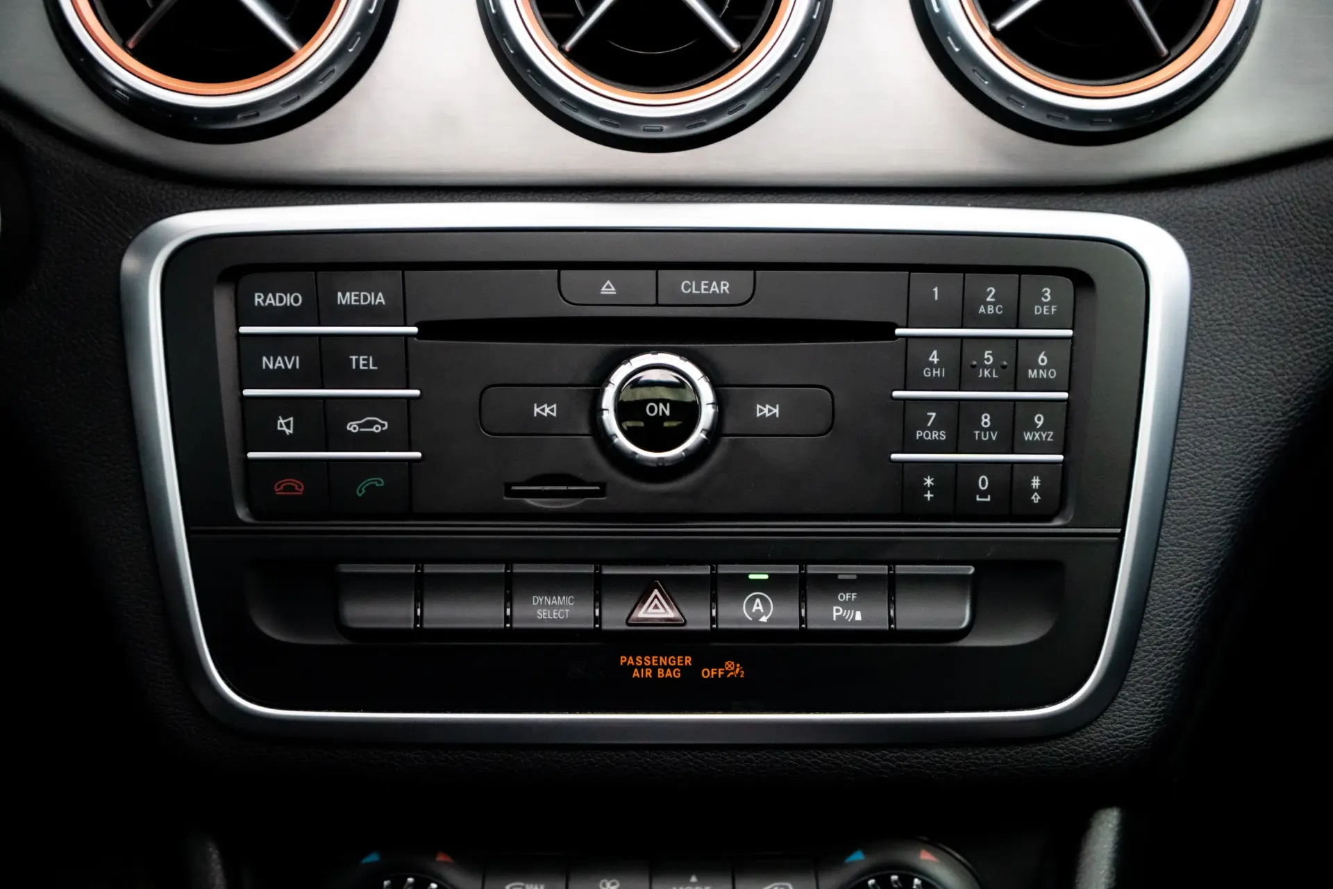 Mercedes-Benz GLA 180 (CDI) d 7G-DCT AMG Line 31