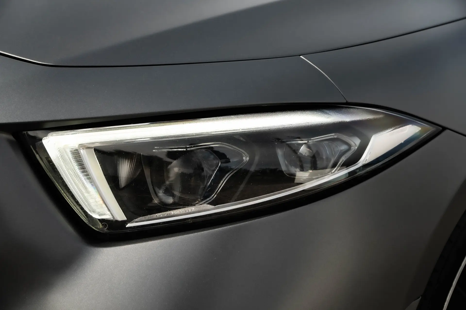 Mercedes-Benz CLS 350 d 4Matic AMG Line 46