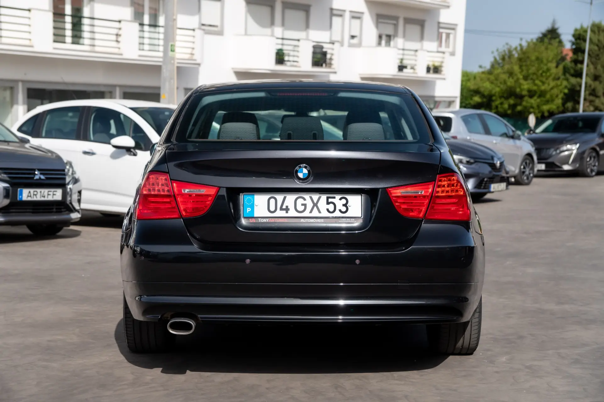 BMW 318 d Line Sport 10