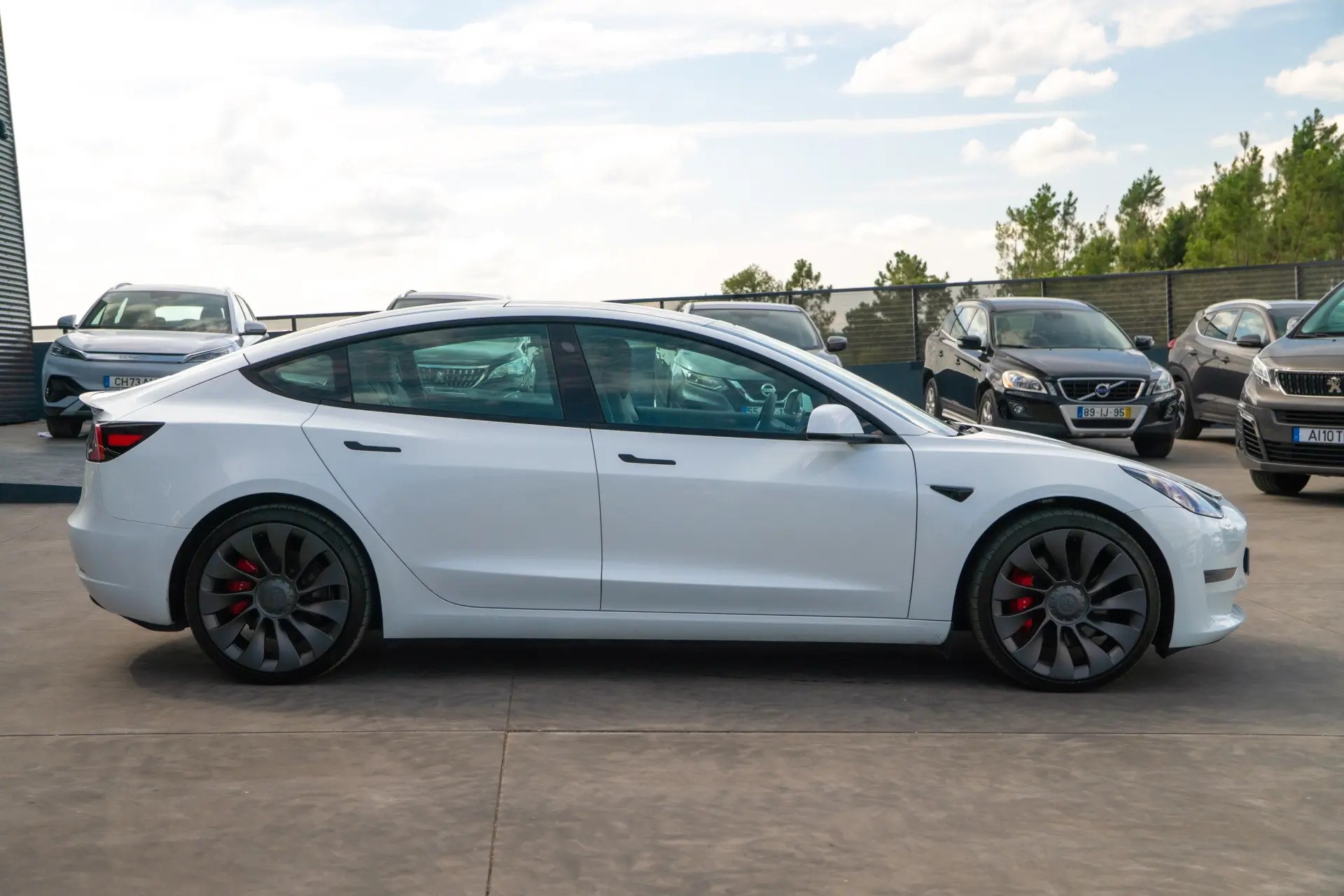 Tesla Model 3 Performance Dual Motor AWD 5