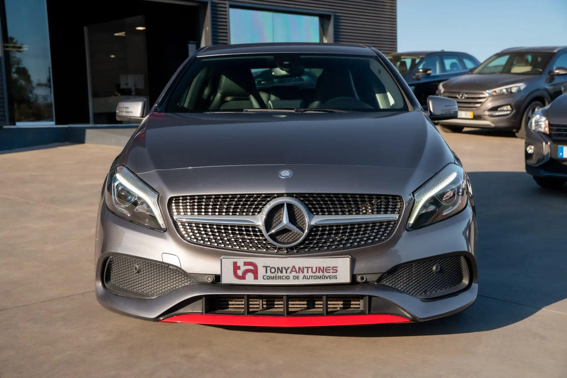 Mercedes-Benz A 180 d AMG Line 12