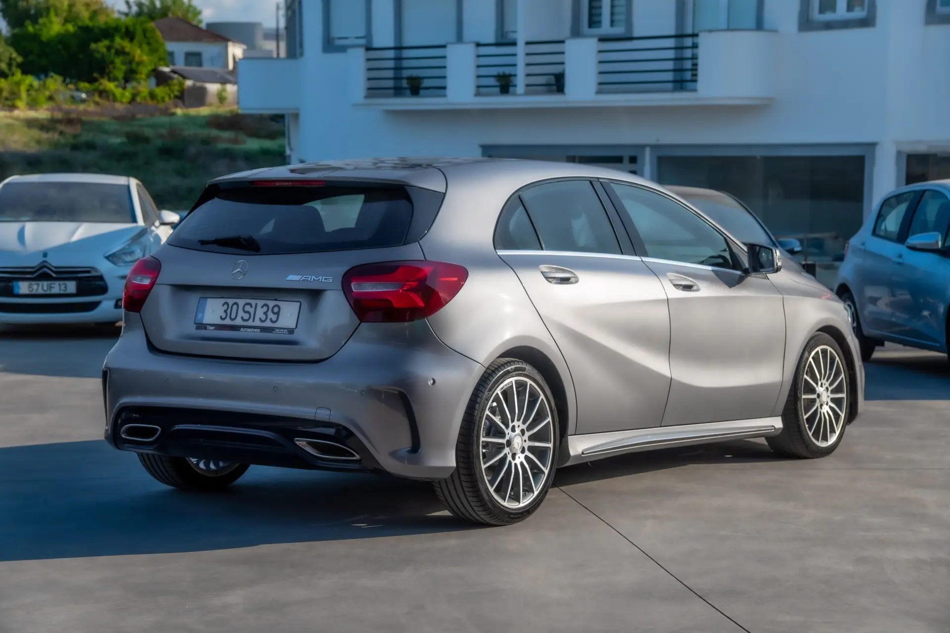 Mercedes-Benz A 180 d AMG Line 4