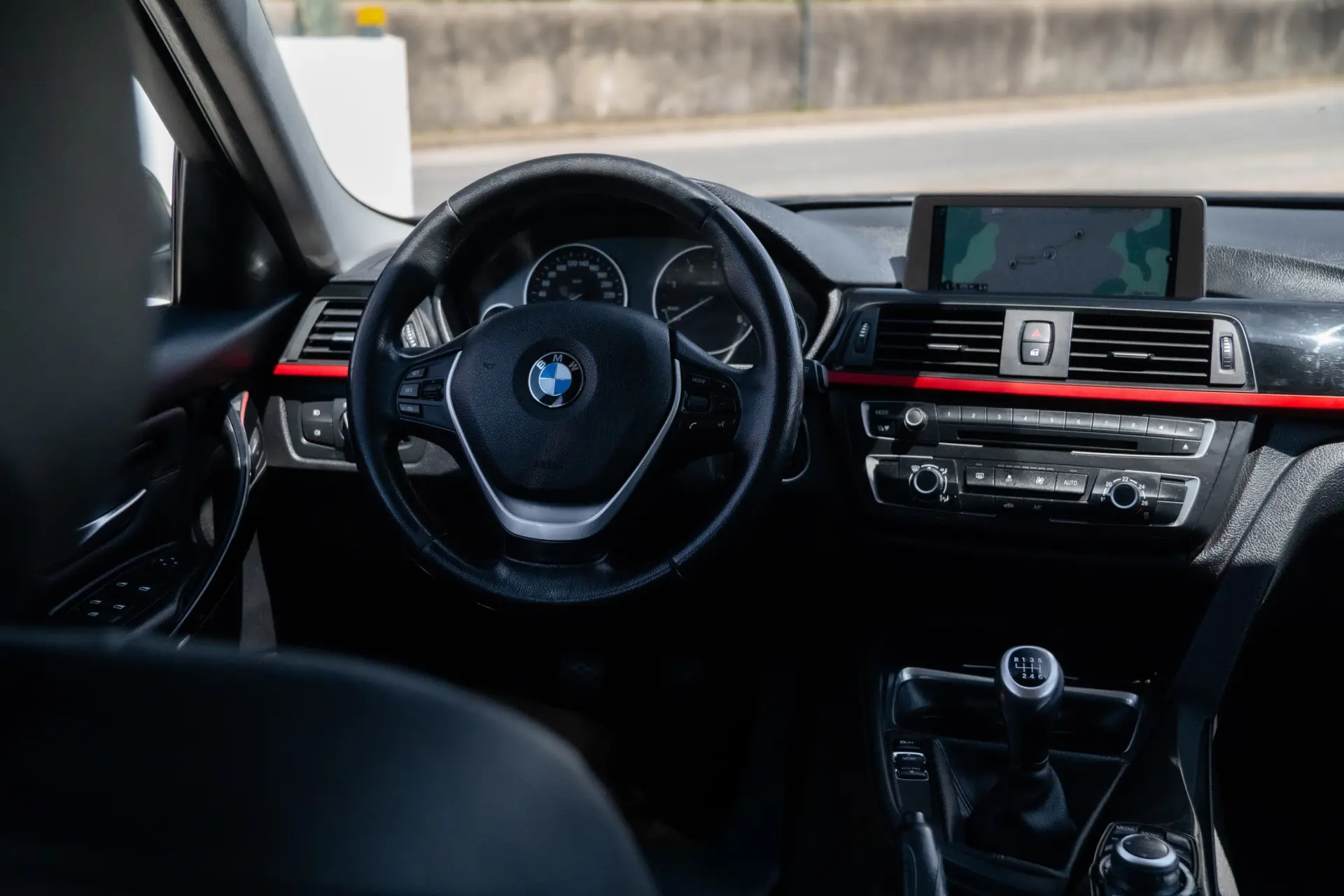 BMW 318 d Blue Performance Sport Line 12
