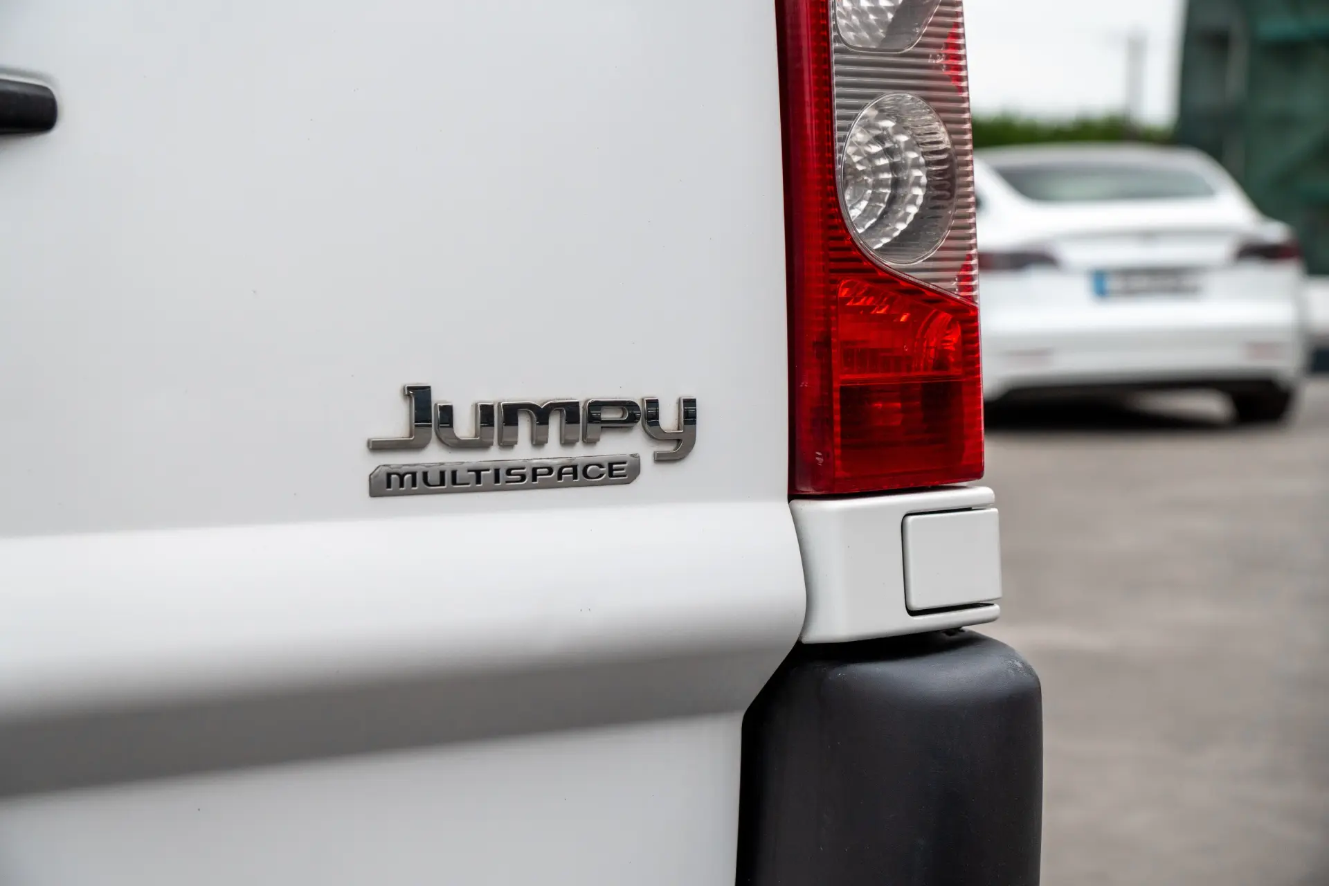Citroen Jumpy 1.6 HDi L2H1 Semi-Vidrada 25