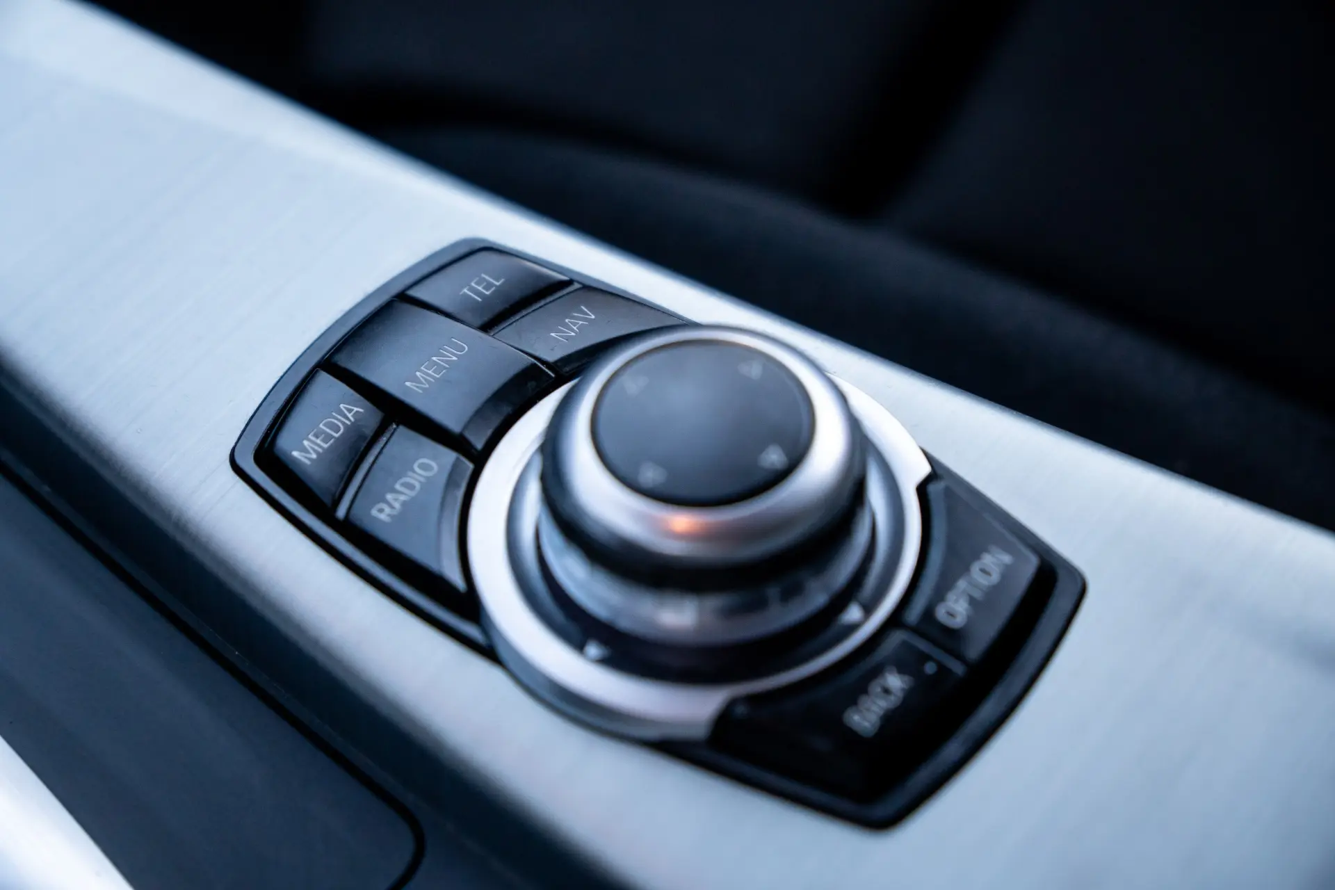 BMW 320 d Auto Line Sport 24