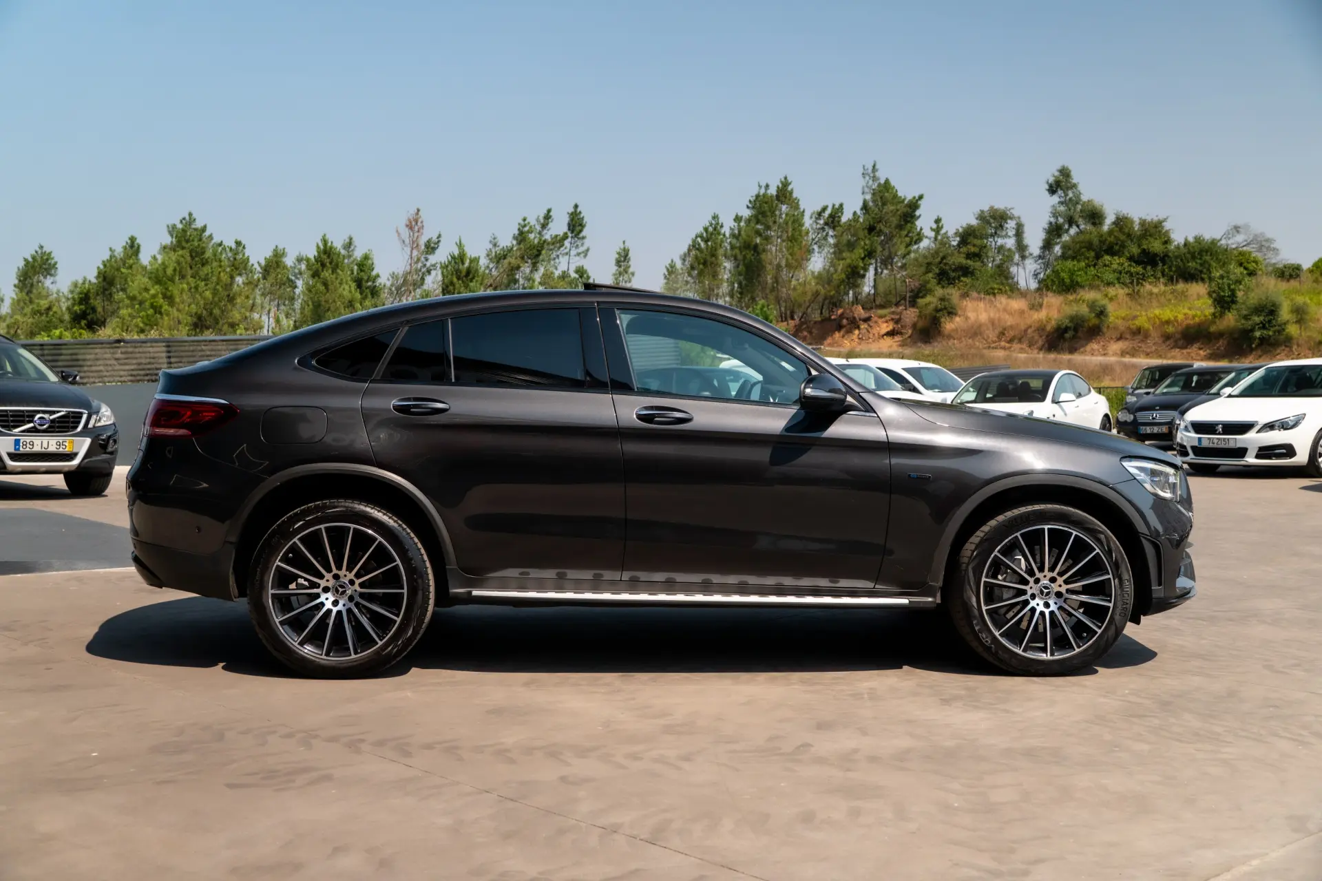 Mercedes-Benz GLC 300 de Coupe 4Matic 9G-TRONIC AMG Line 8