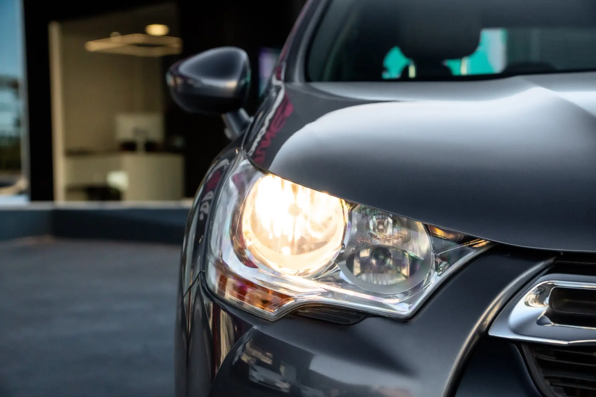 Citroen DS4 1.6 e-HDi So Chic CMP6 13