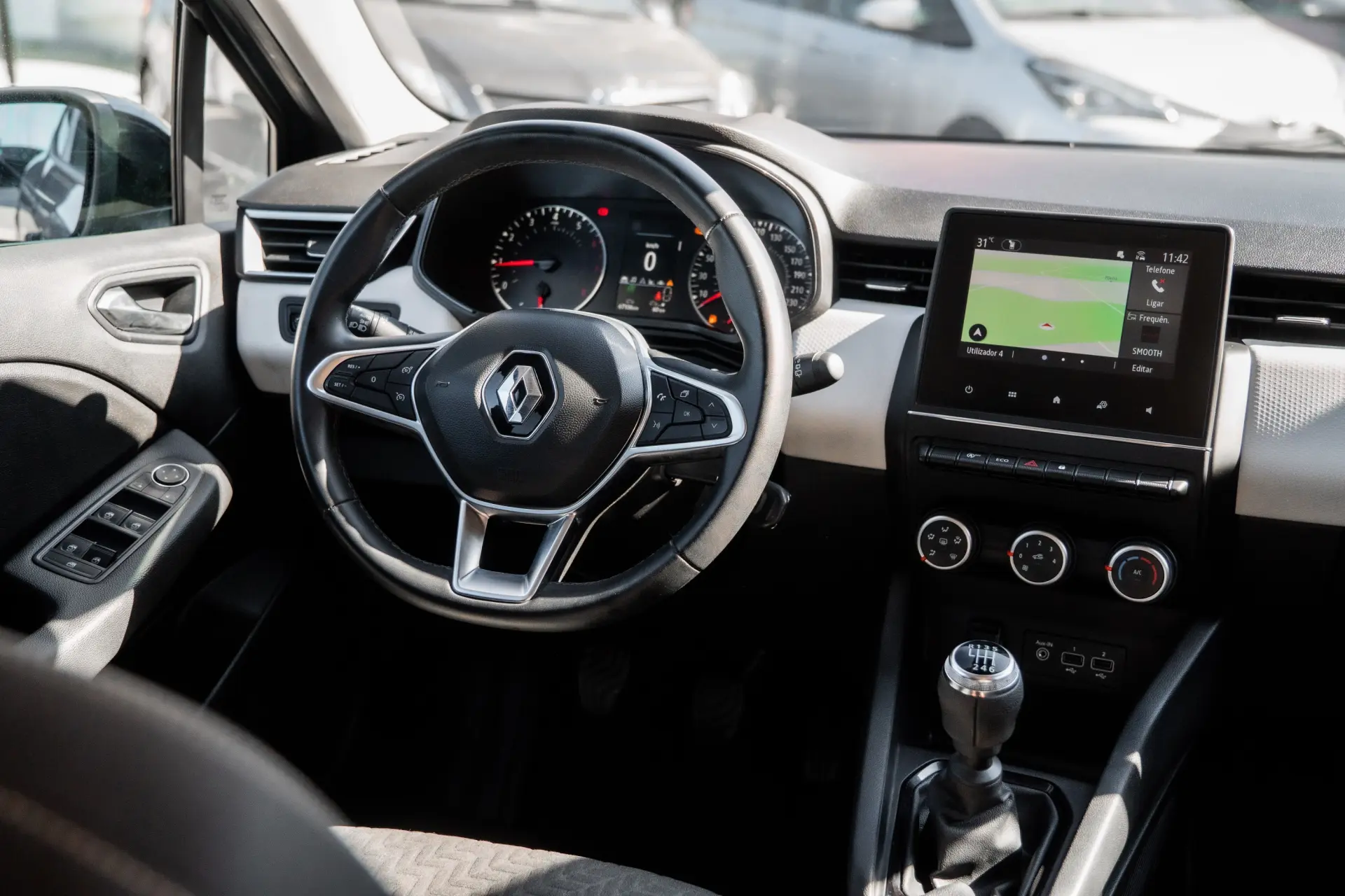 Renault Clio 1.0 TCe Intens 25