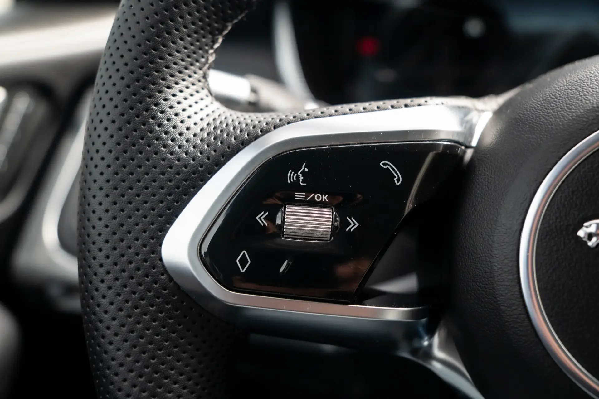 Jaguar I-Pace EV400 AWD SE 32