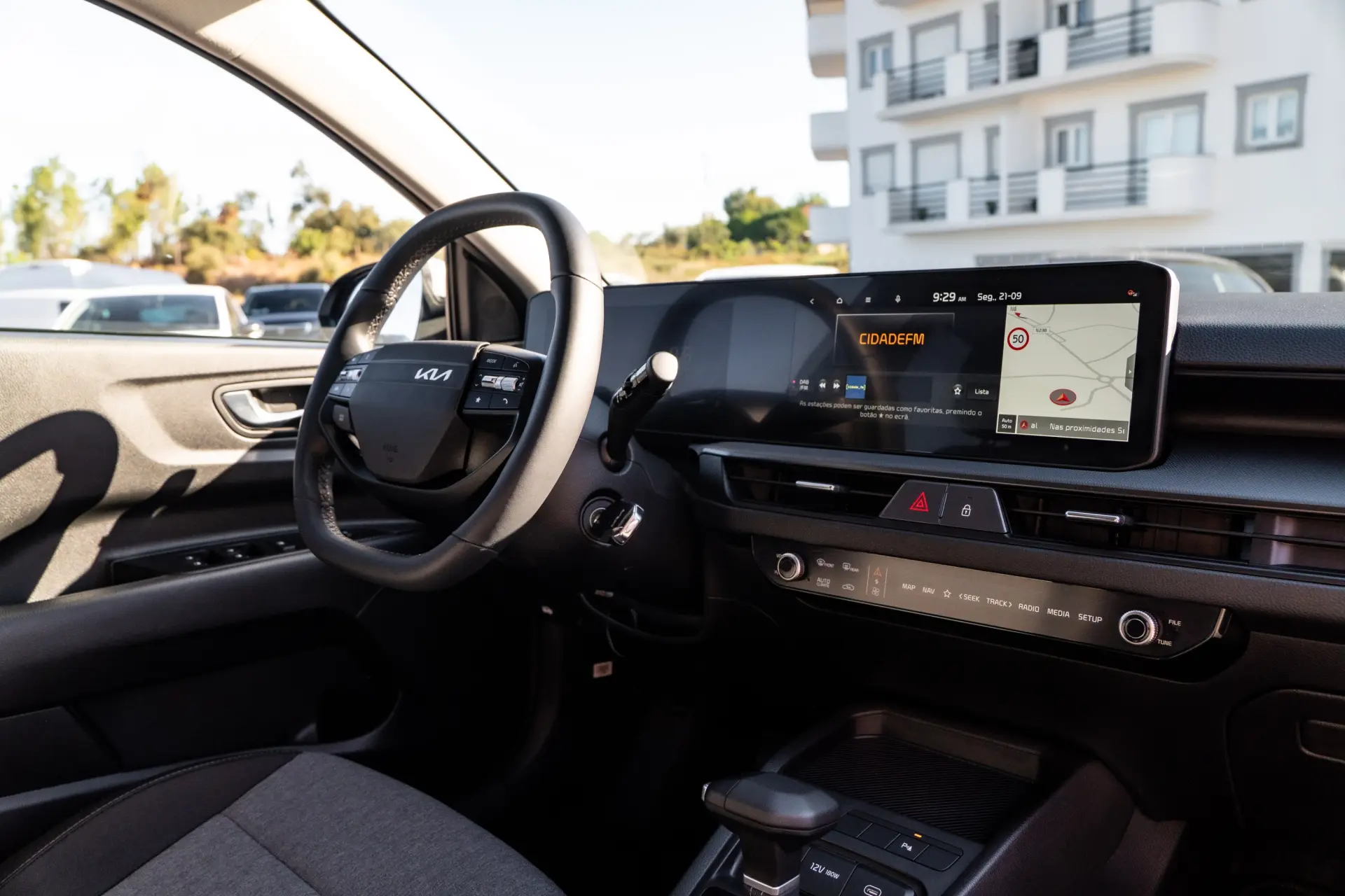 Kia Stonic 1.0 T-GDi Tech 7DCT 27