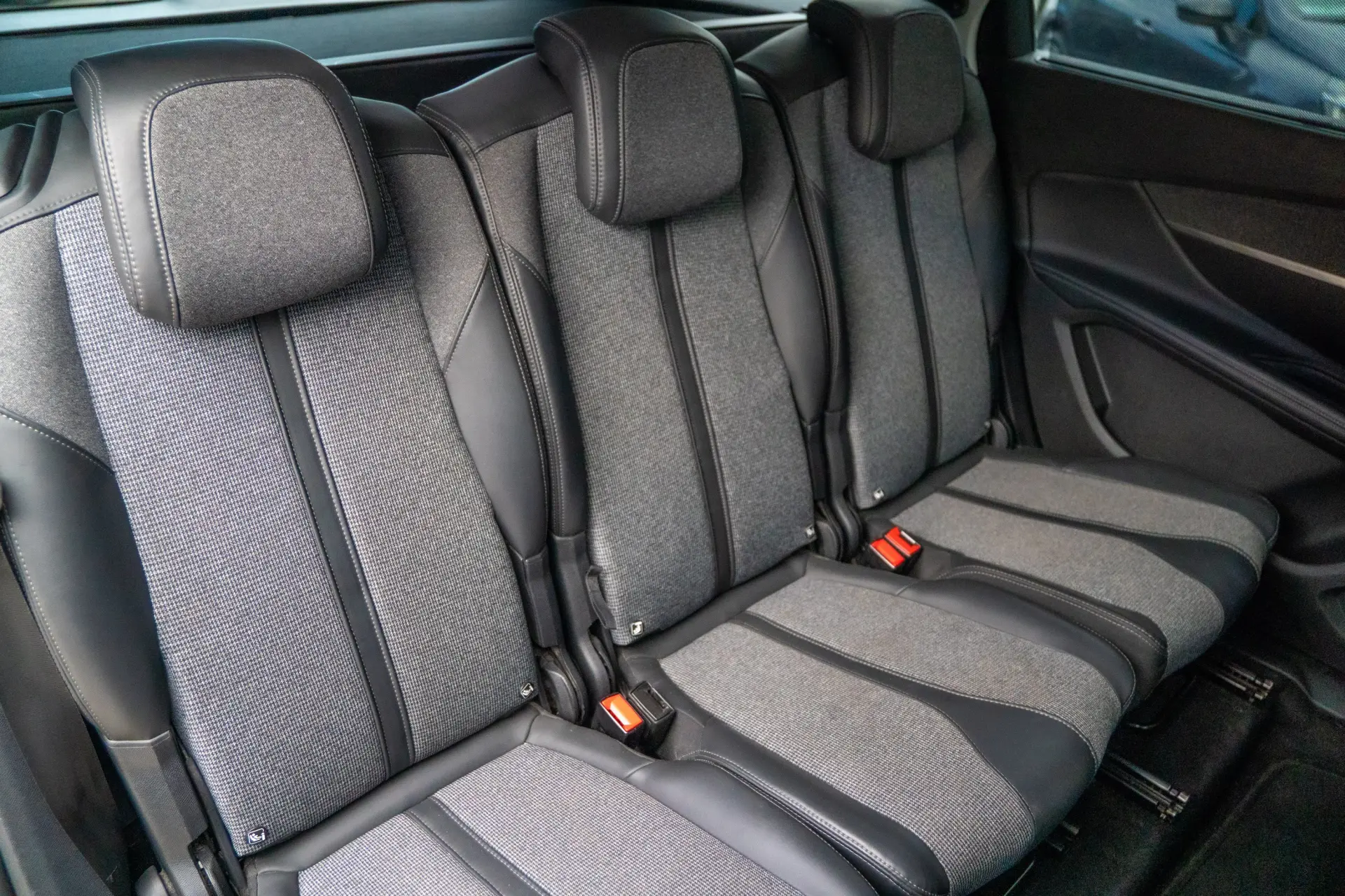 Peugeot 5008 1.6 BlueHDi Allure 29