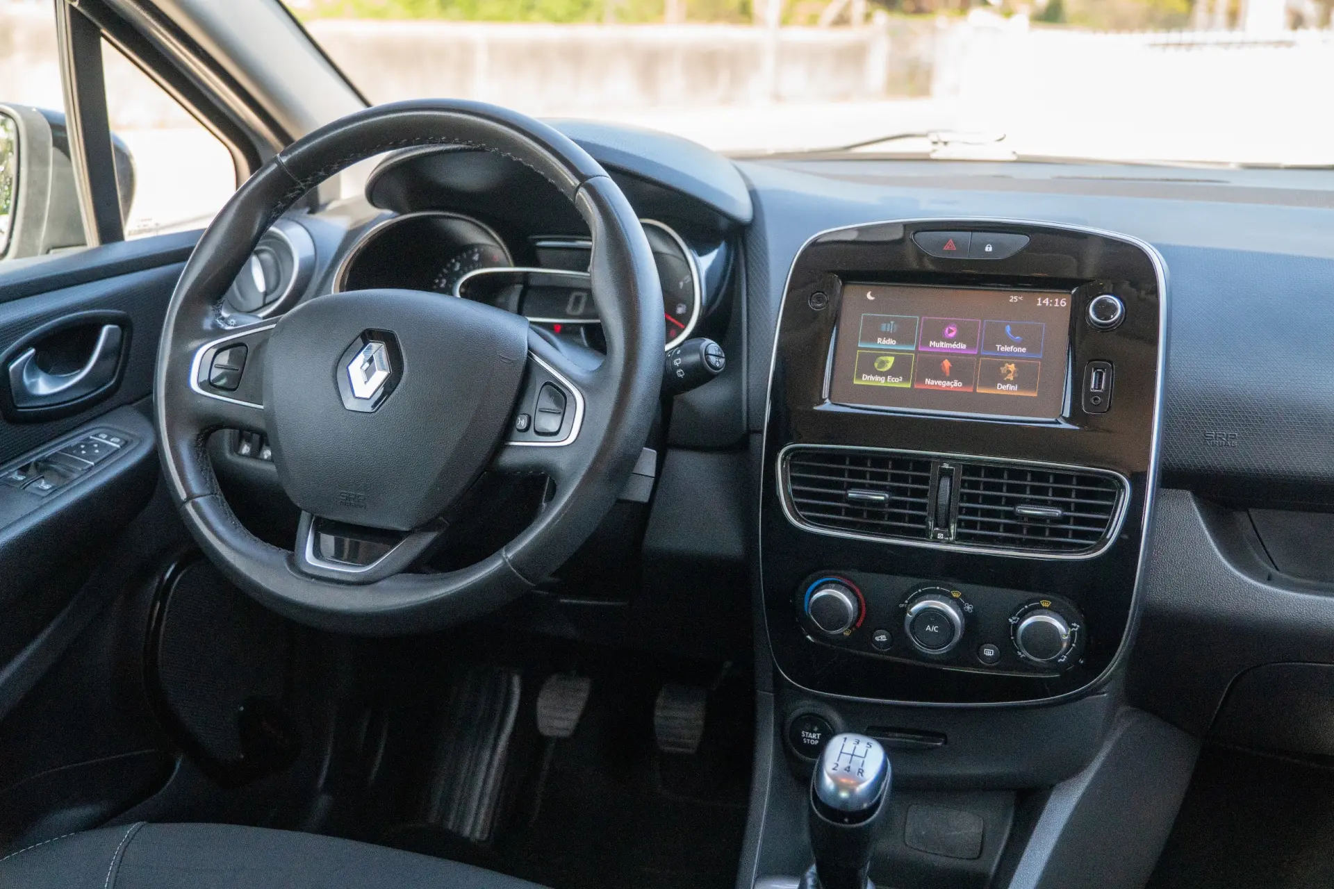 Renault Clio 1.5 dCi Limited EDition 14