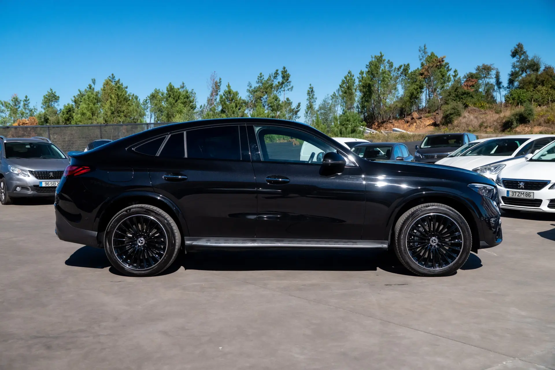 Mercedes-Benz GLC 300 de Coupe 4Matic 9G-TRONIC Edition AMG Line 8