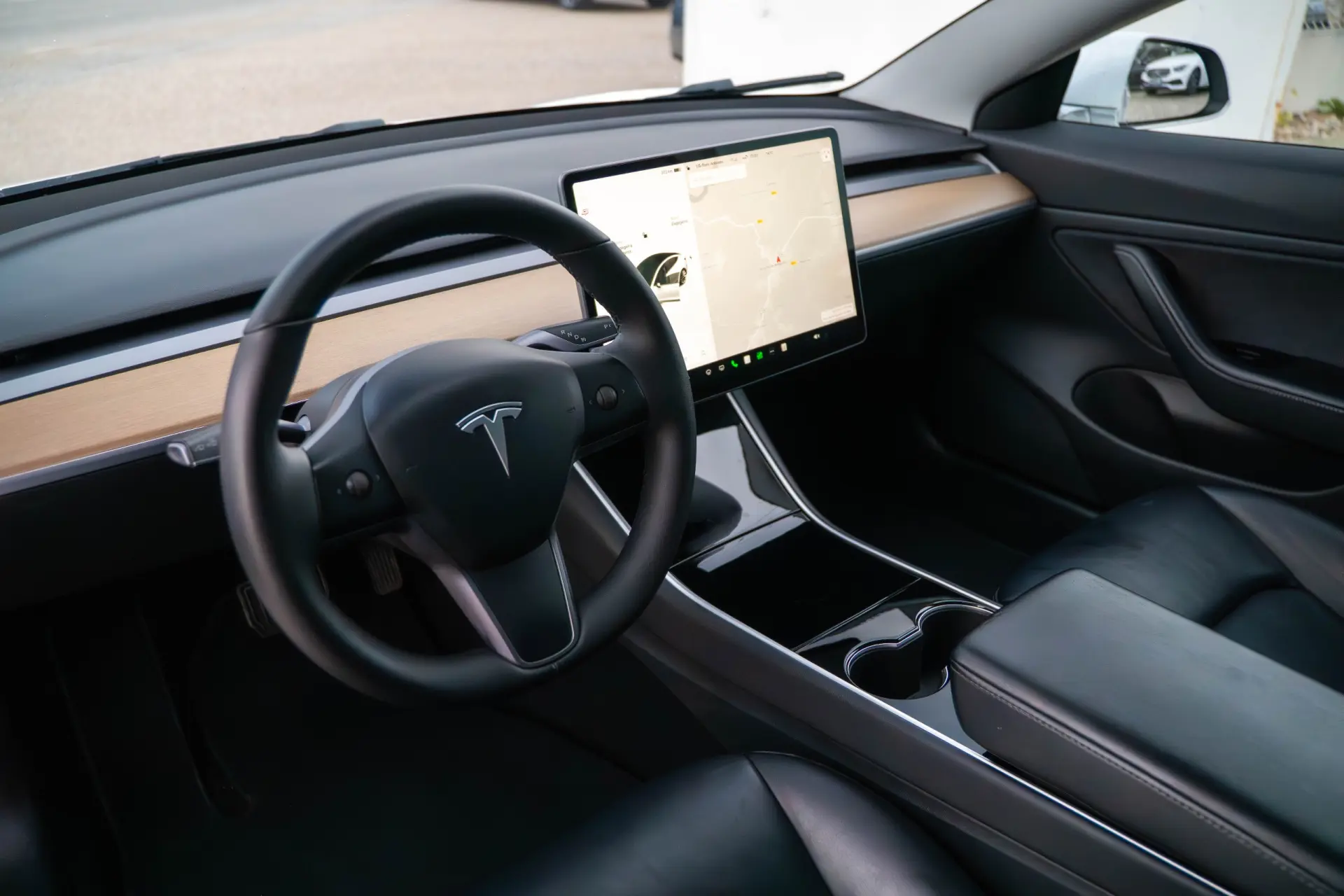 Tesla Model 3 Long Range AWD Dual Motor 2