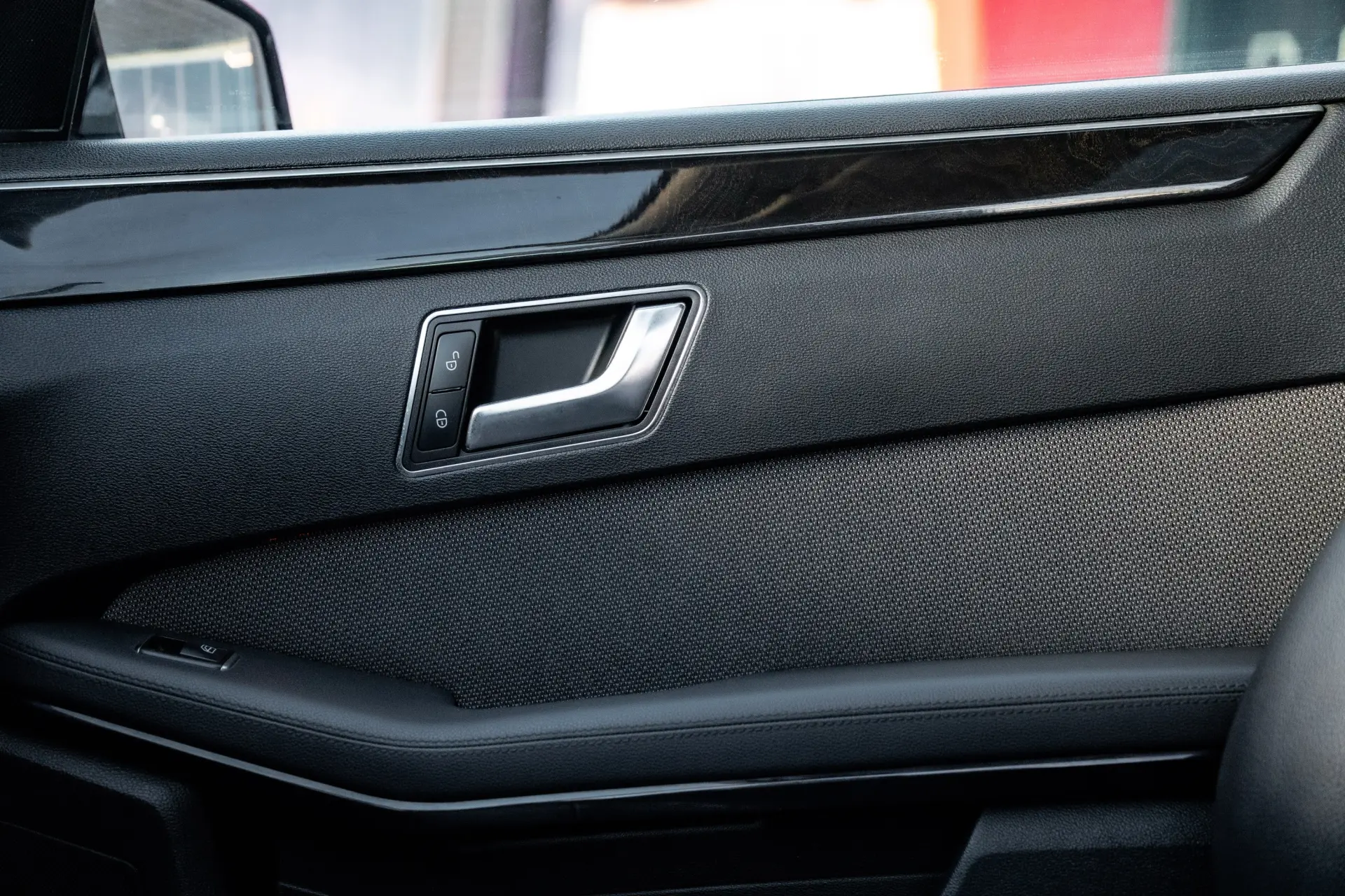 Mercedes-Benz E 220 BlueTEC 9G-TRONIC Avantgarde 31