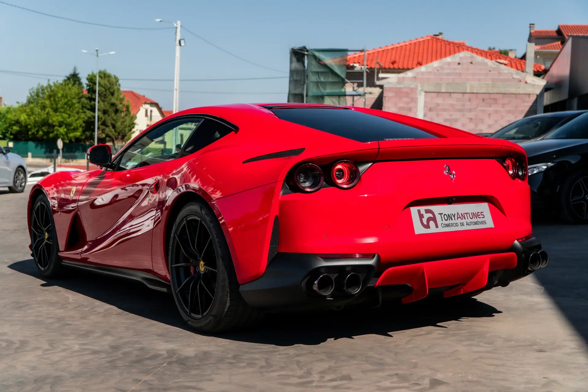 Ferrari 812 Superfast 6.5 V12 3
