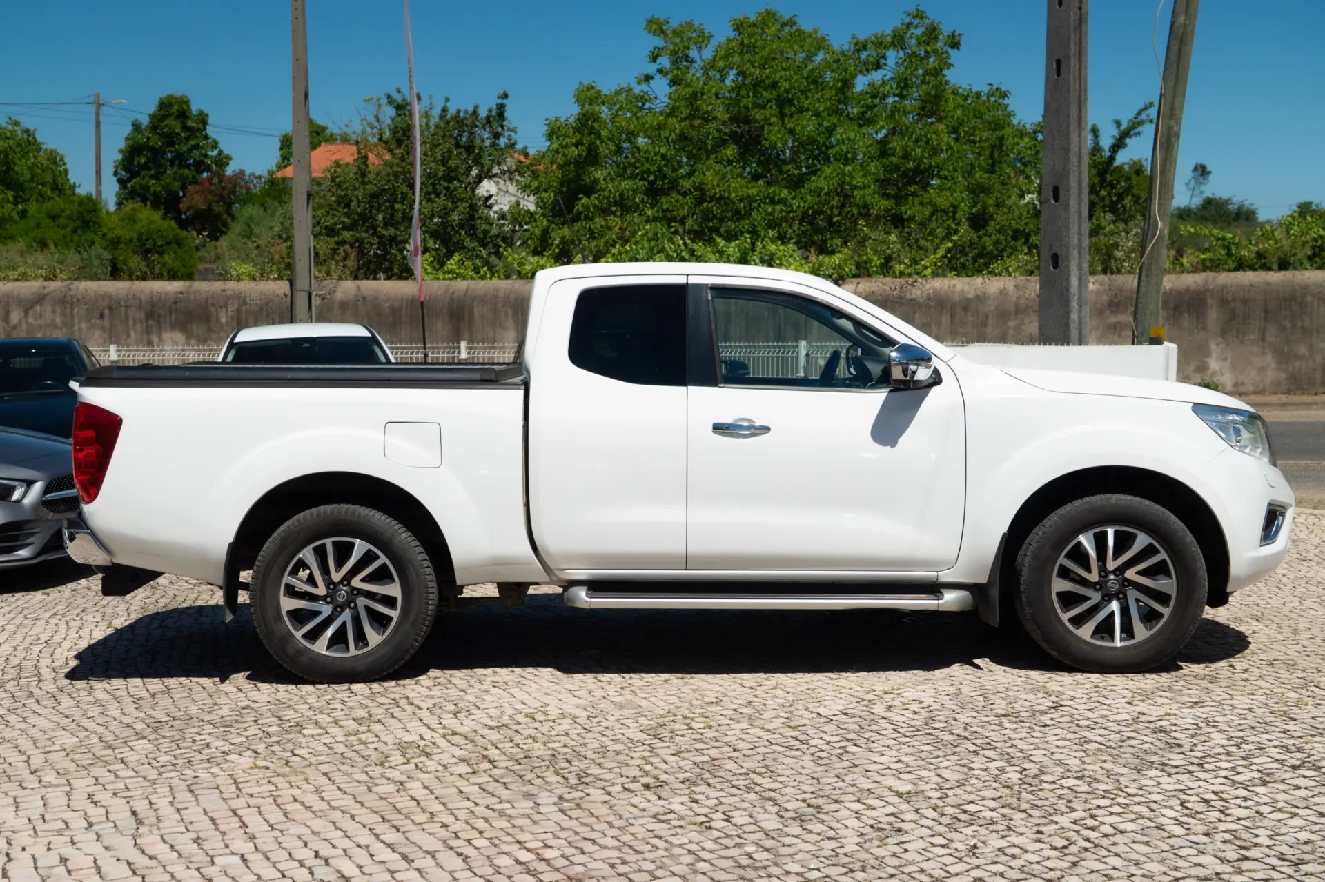 Nissan Navara 2.3 dCi CD 4WD N-Connecta 23