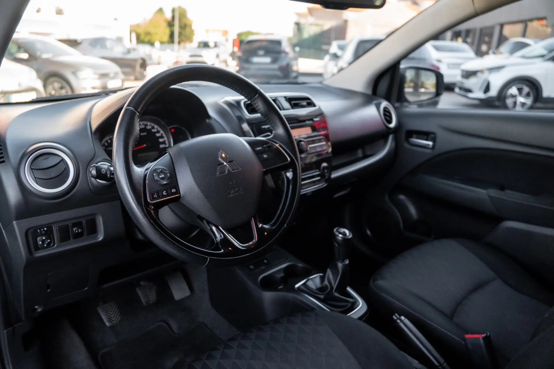 Mitsubishi Space Star 1.2 Connect Edition 3
