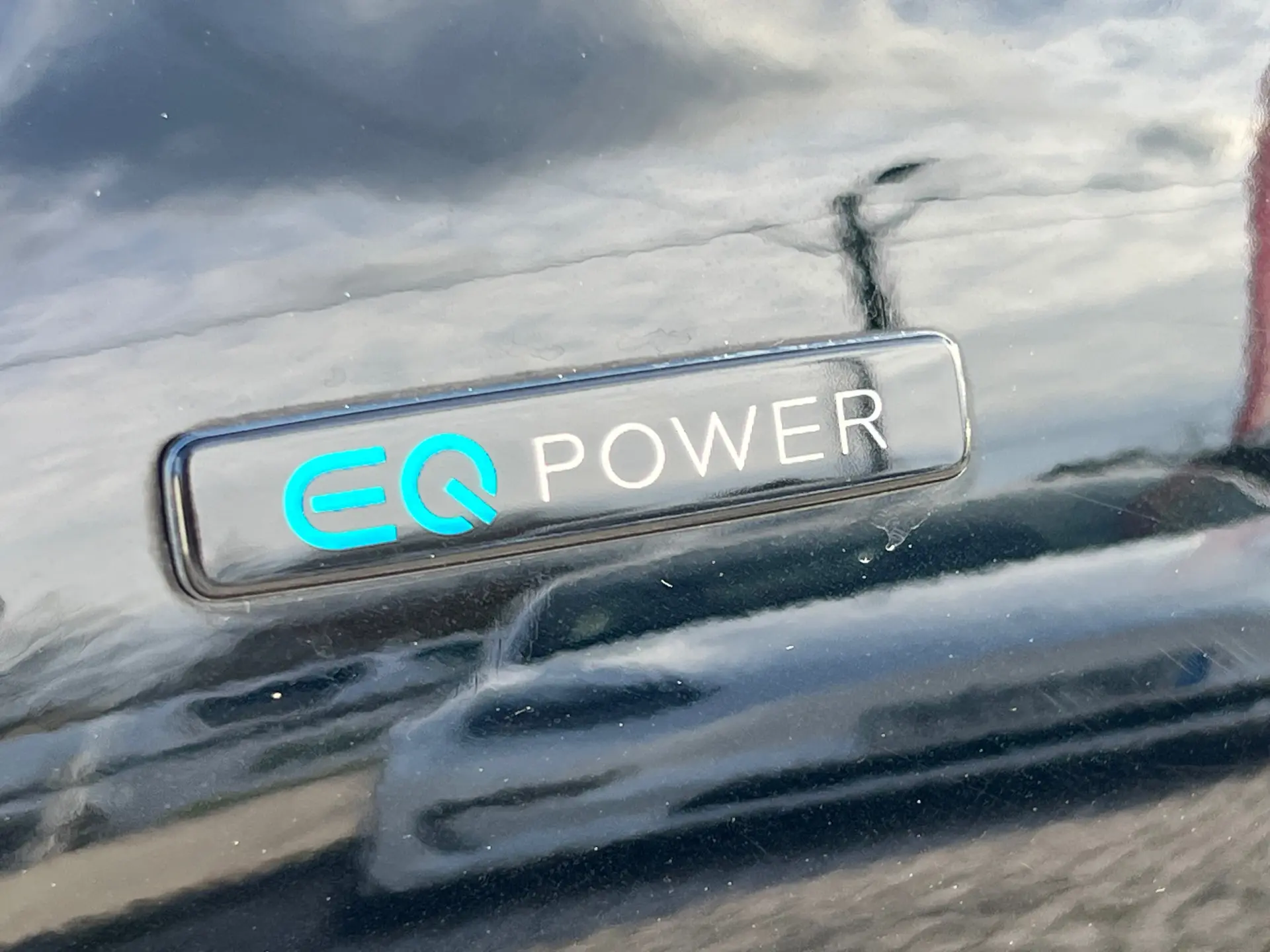 Mercedes-Benz A 250 e 8G-DCT Edition AMG Line 3