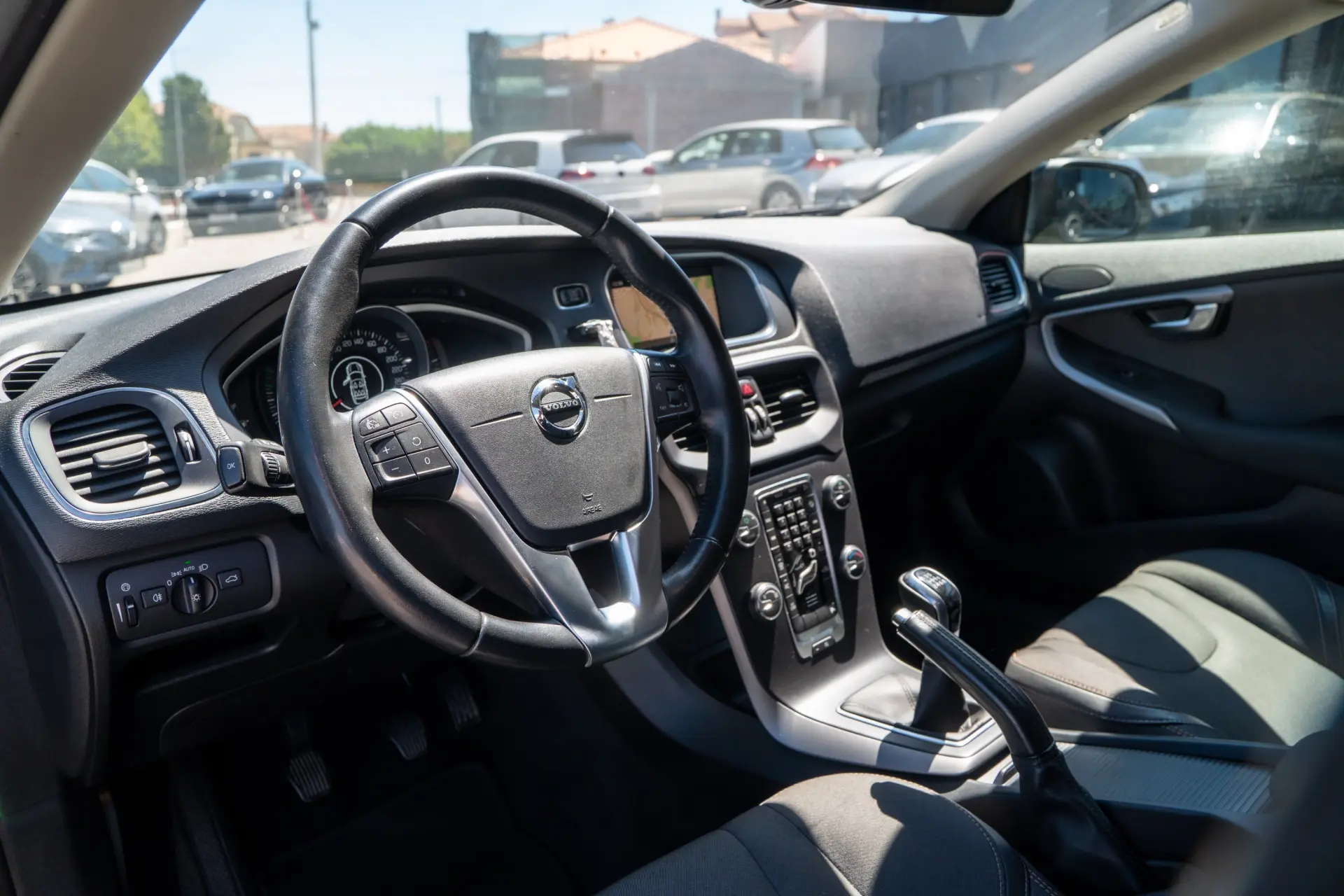 Volvo V40 Cross Country 2.0 D3 Momentum 3