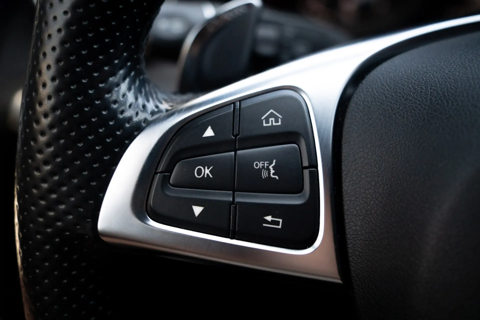 Mercedes-Benz C 63 AMG Station Speedshift 7G-MCT 21