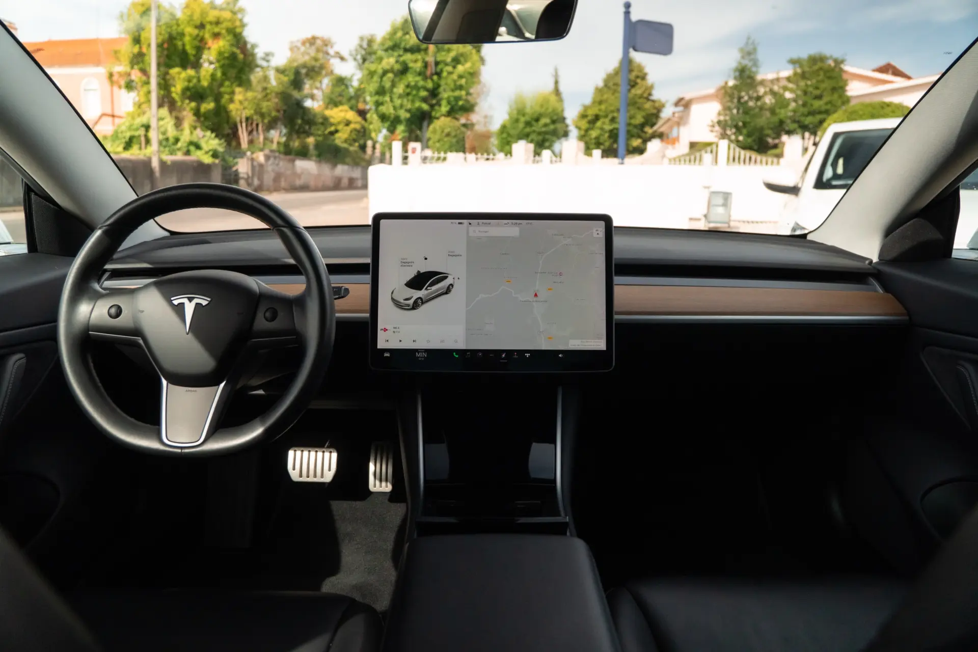 Tesla Model 3 Long Range AWD Dual Motor Performance 18