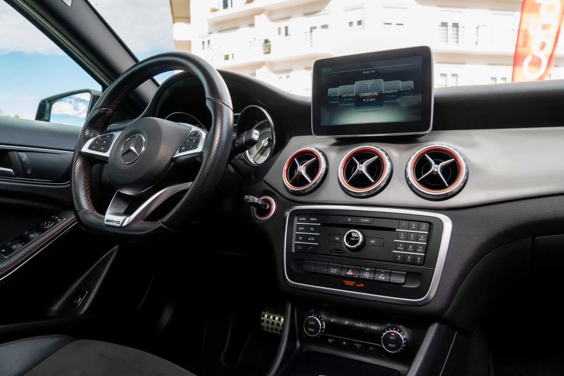 Mercedes-Benz GLA 180 (CDI) d 7G-DCT AMG Line 23