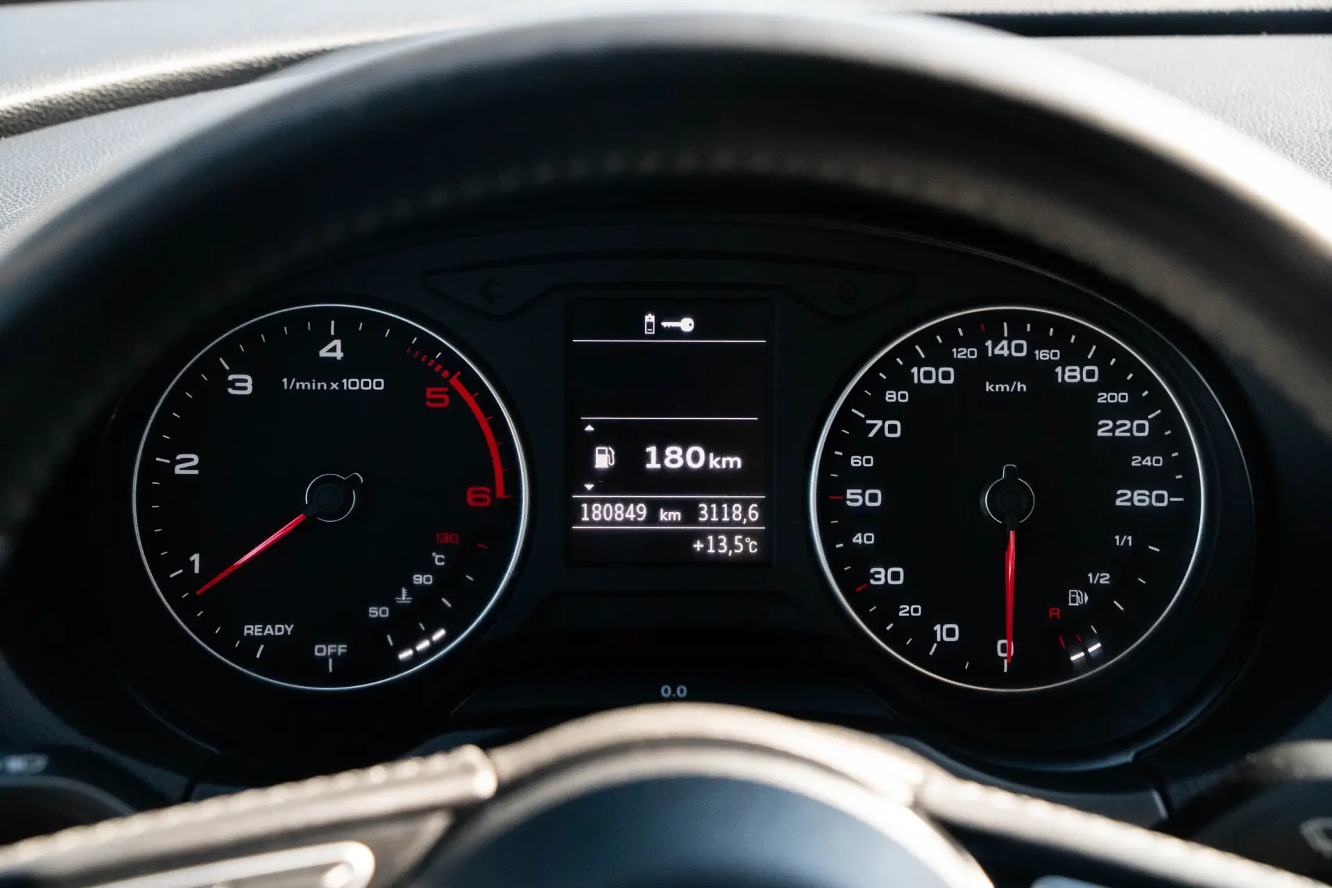 Audi A3 Limousine 30 TDI Design 23