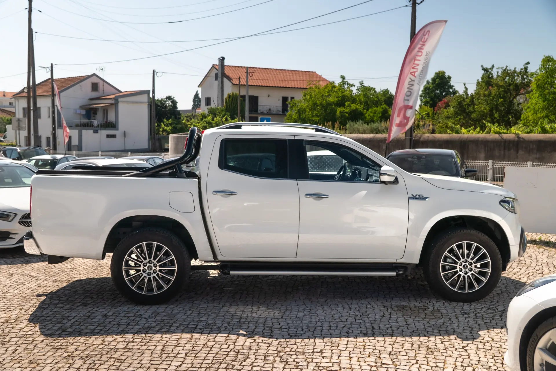 Mercedes-Benz X 350 d Power 4-Matic 8