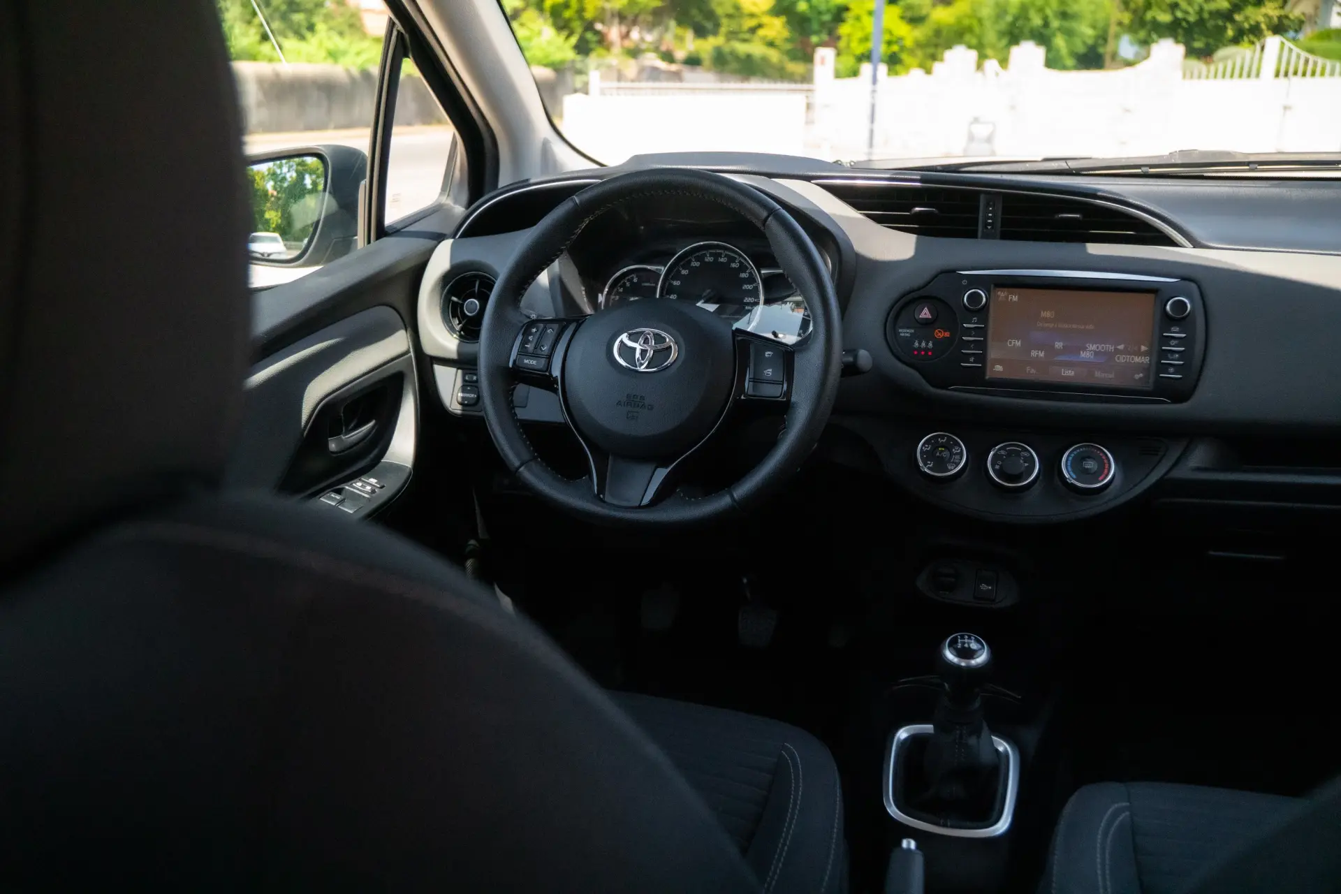 Toyota Yaris 1.0 VVT-i Comfort 21