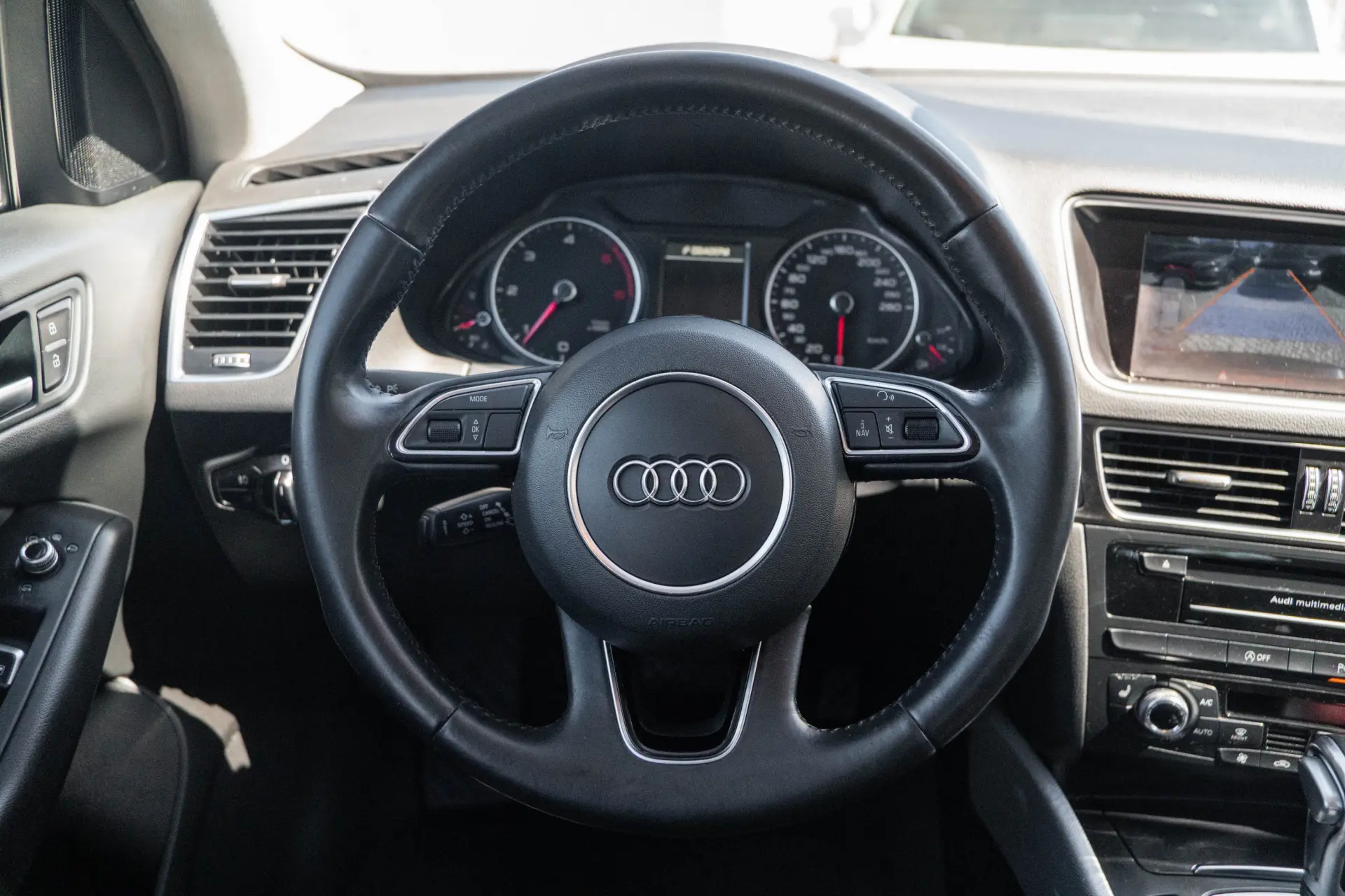Audi Q5 40 TDI quattro S-line S-tronic 25