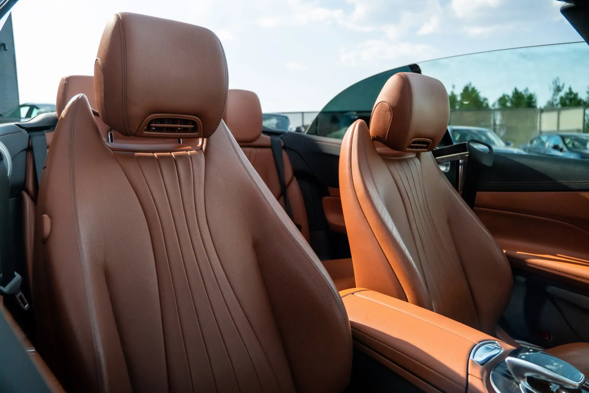 Mercedes-Benz E 220 d 4Matic 9G-TRONIC AMG Line 26