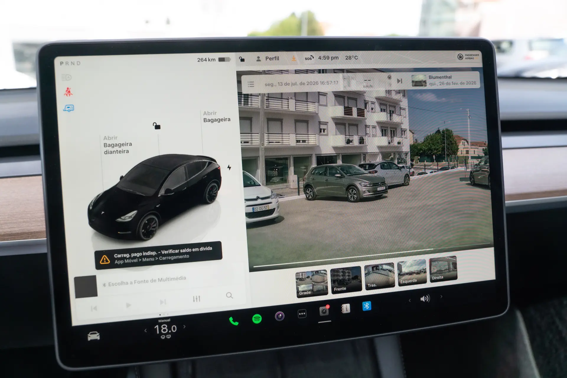 Tesla Model Y Performance Dual Motor AWD 18