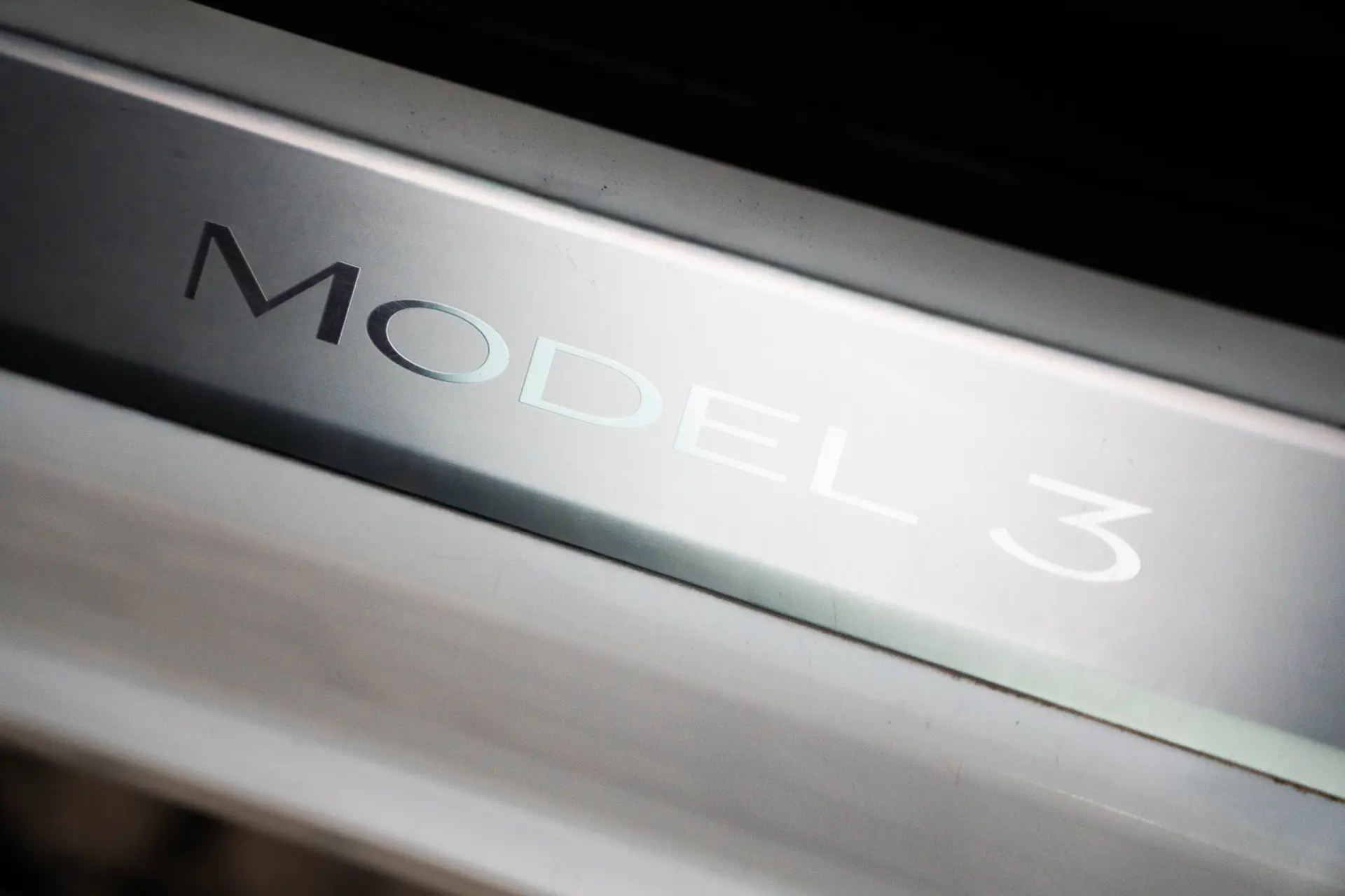 Tesla Model 3 Long Range AWD Dual Motor 25