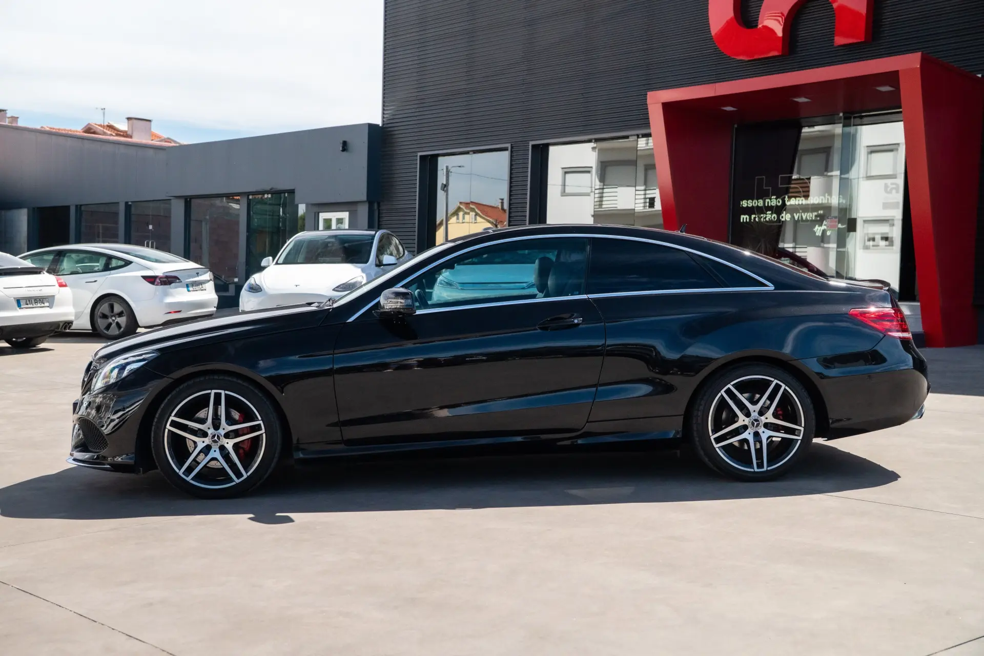 Mercedes-Benz E 220 CDI Elegance BE Auto. 7