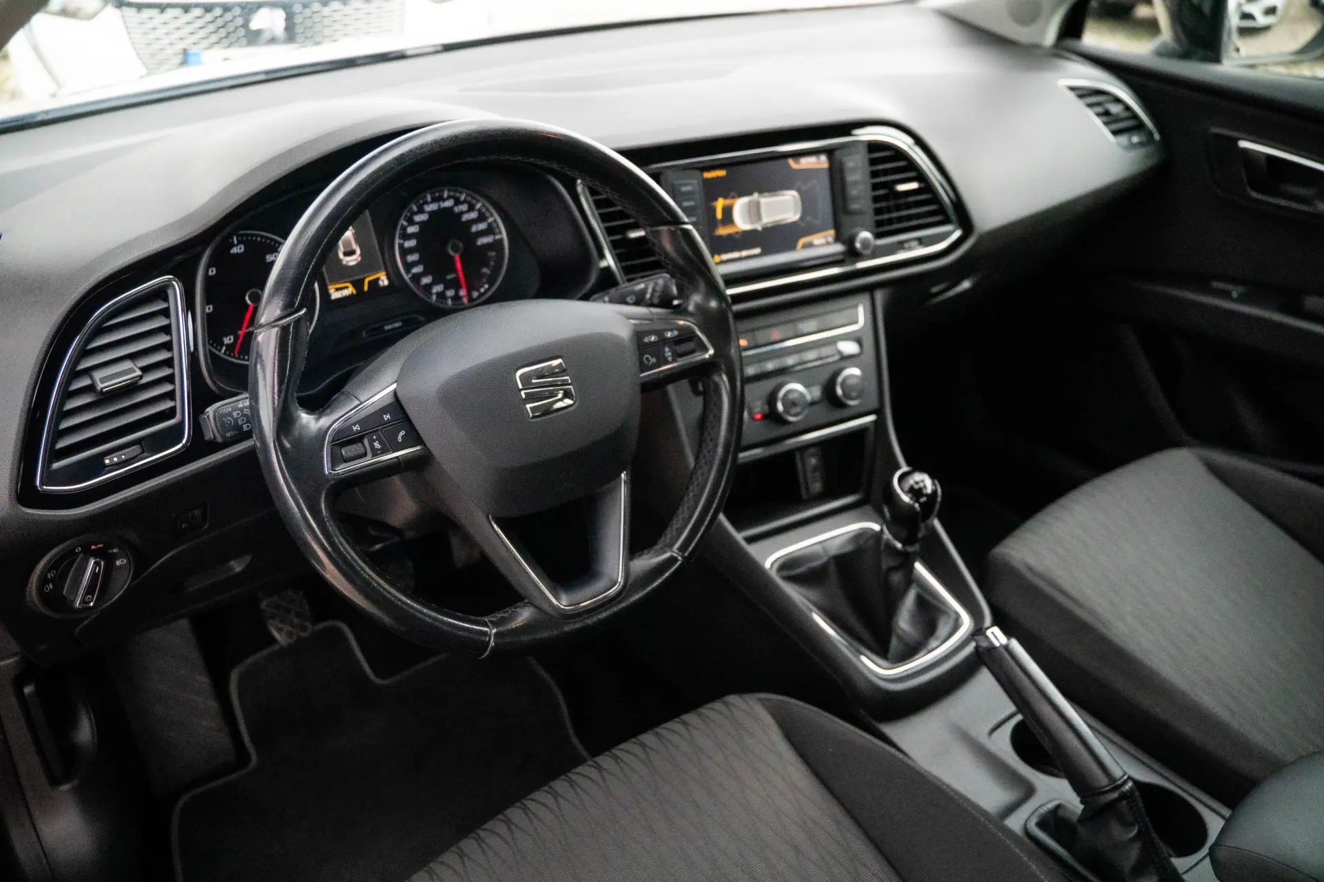 SEAT Leon ST 1.6 TDI Style S/S 26