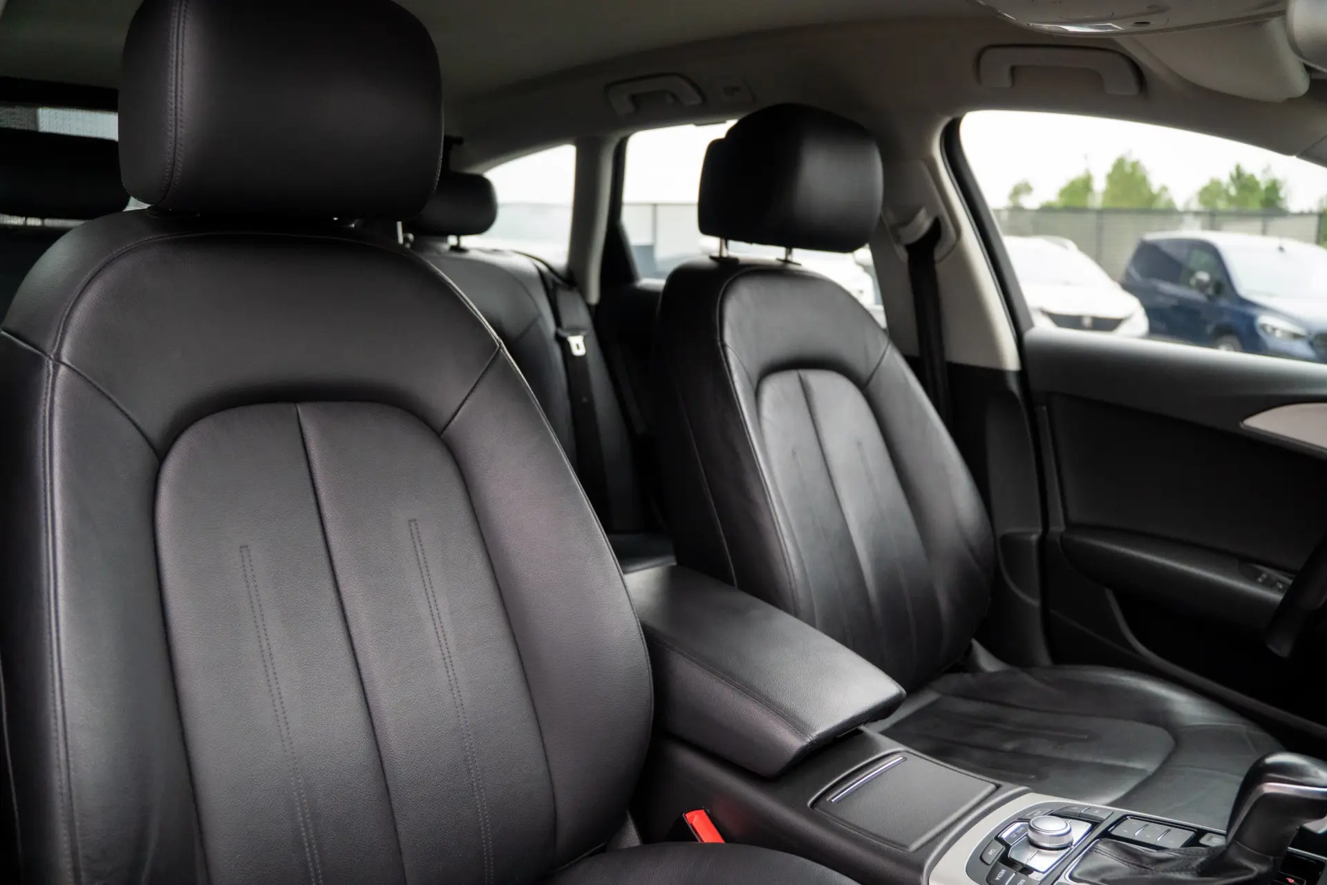 Audi A6 Avant 2.0 TDi S tronic 28