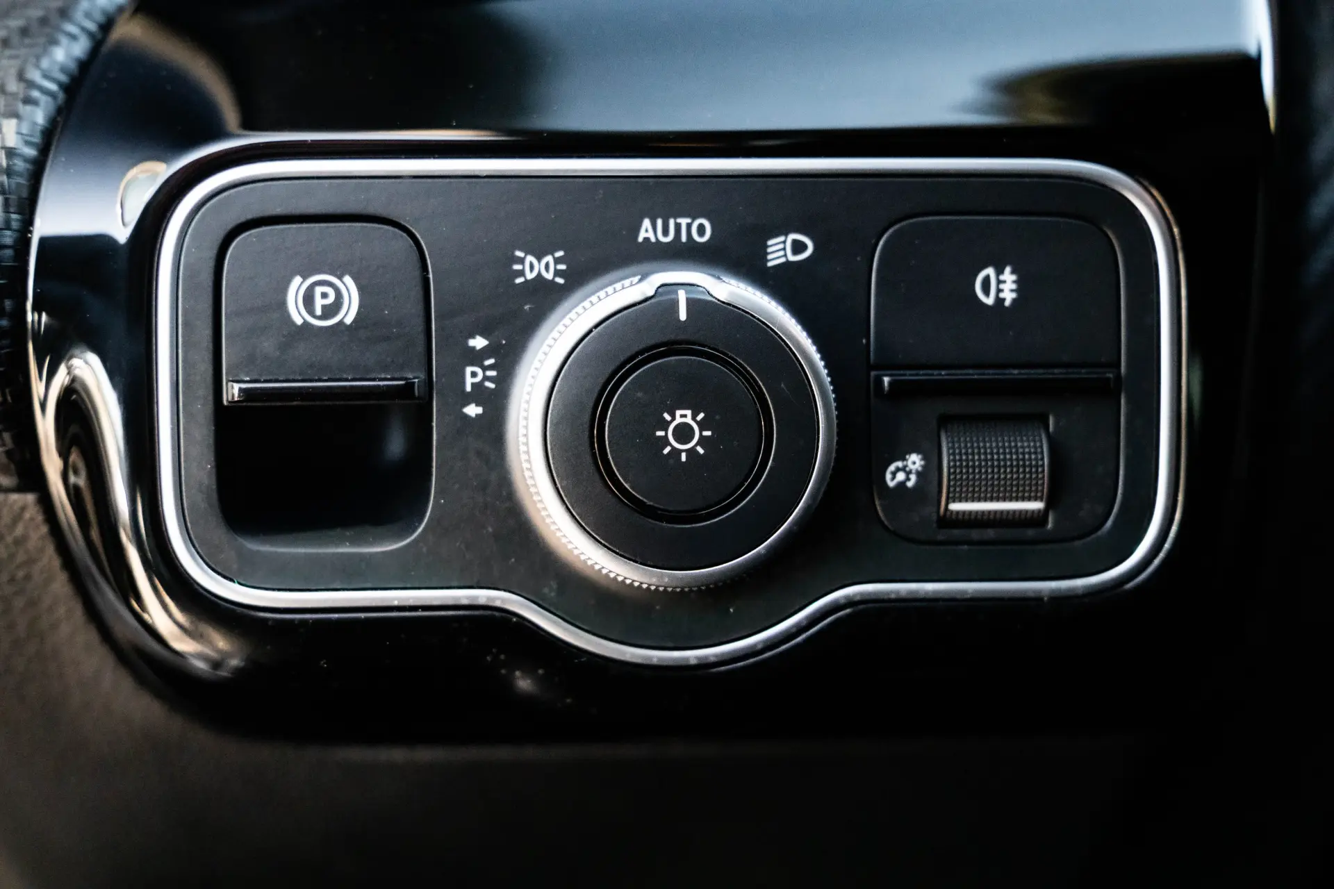 Mercedes-Benz A 250 Limousine e 8G-DCT Style 16