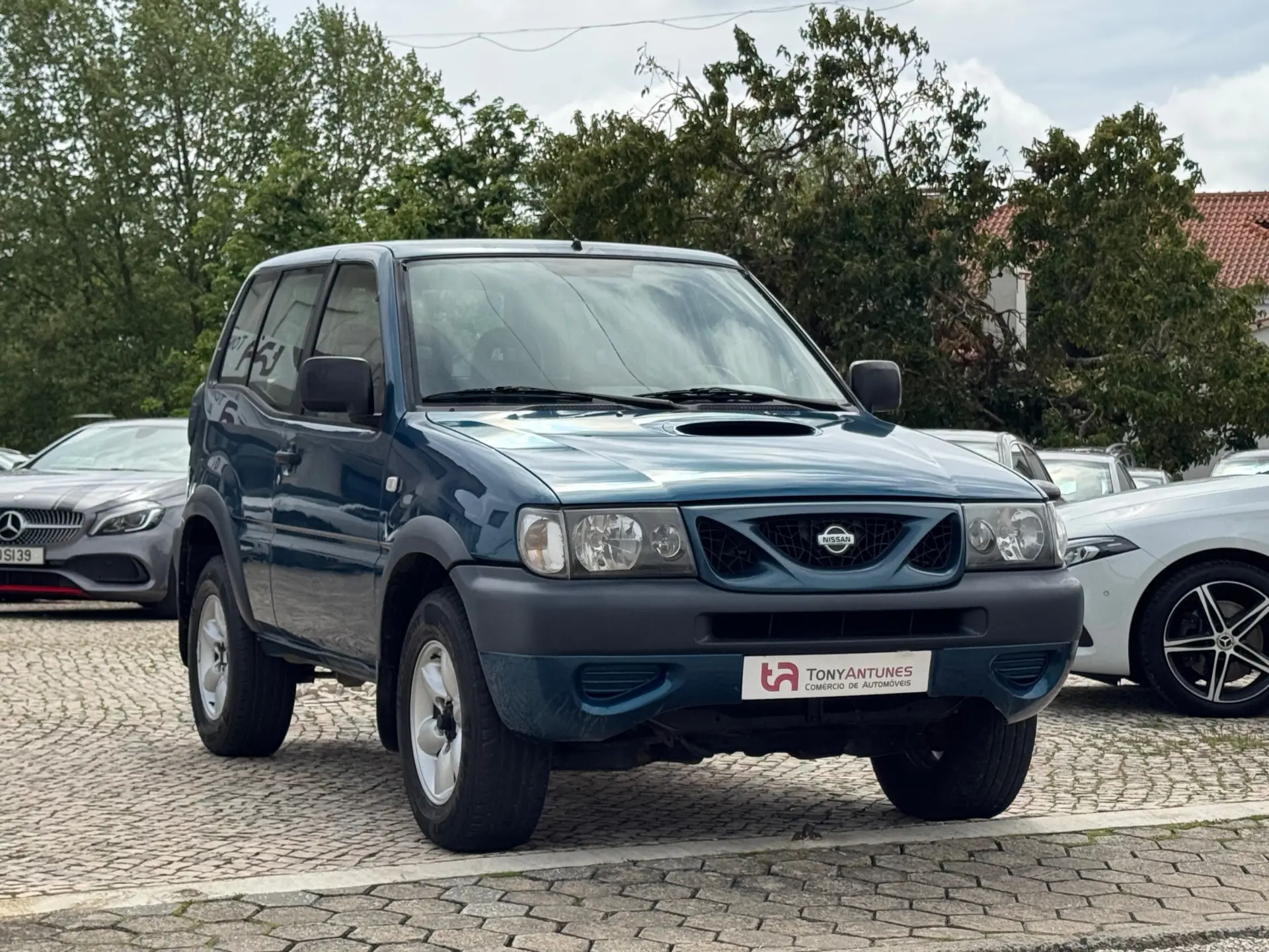 Nissan Terrano Outro 5