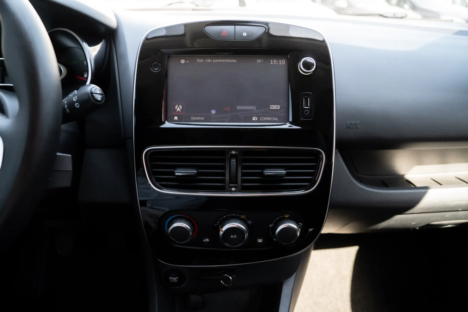 Renault Clio 1.5 dCi Limited 18