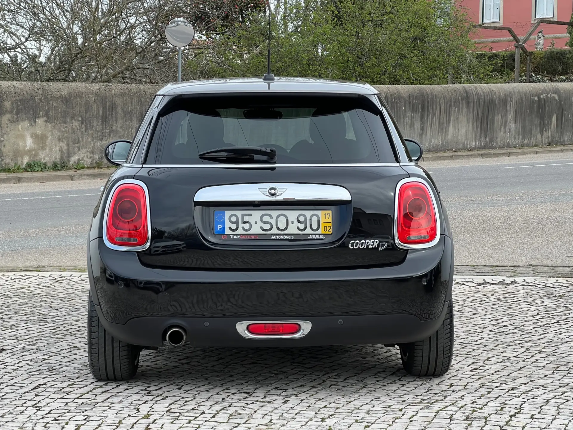 MINI 5 Portas Cooper D 9