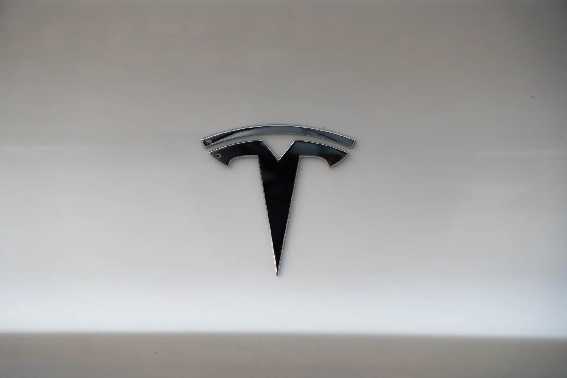 Tesla Model 3 Long Range AWD Dual Motor 29