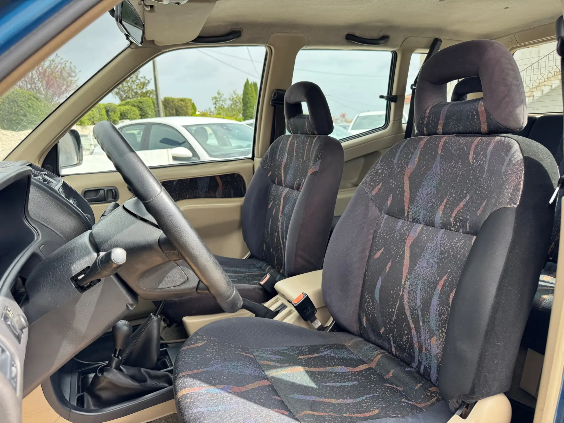 Nissan Terrano Outro 7