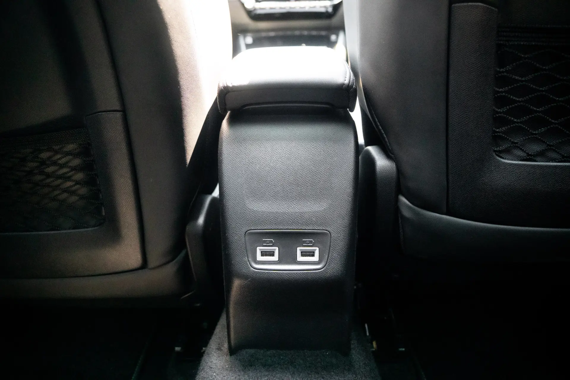 Peugeot 2008 1.5 BlueHDi GT Pack EAT8 25