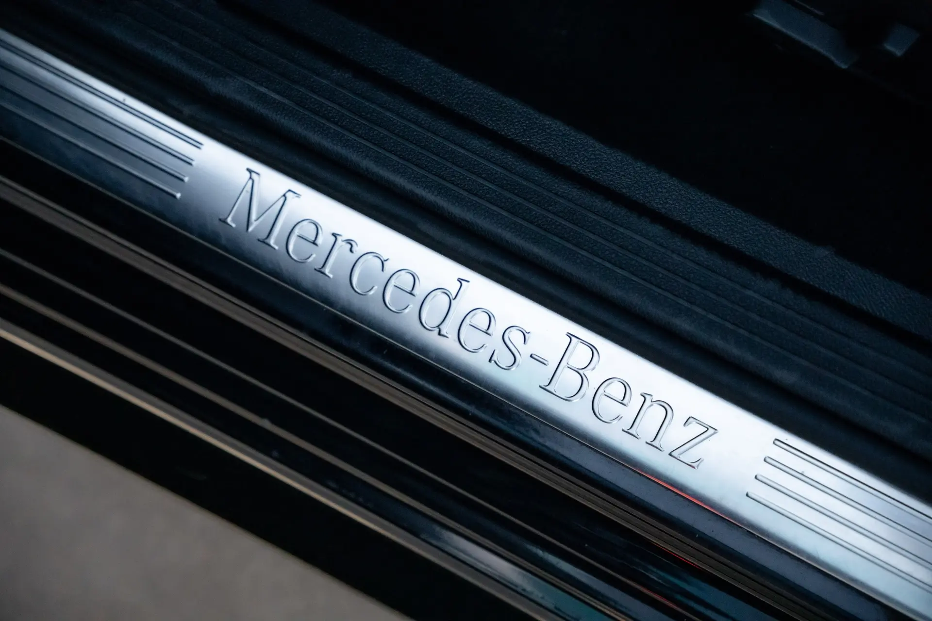 Mercedes-Benz E 220 BlueTEC 9G-TRONIC Avantgarde 21
