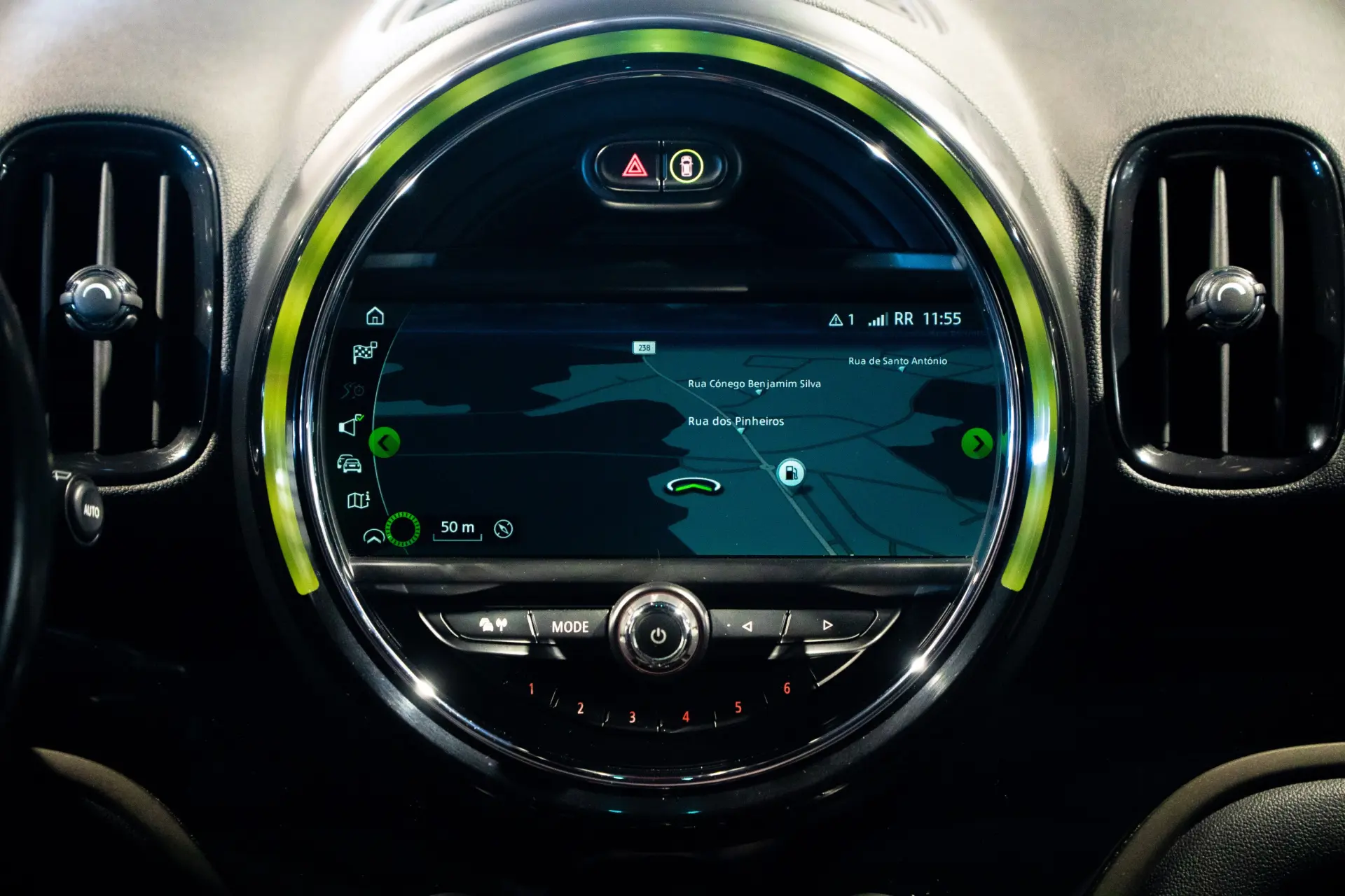 MINI Countryman Cooper SE ALL4 Auto 37