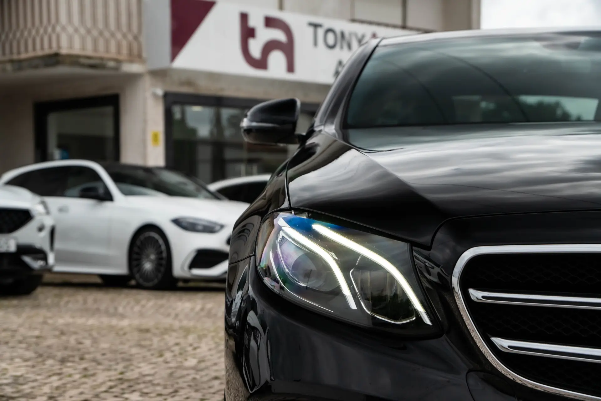 Mercedes-Benz E 220 d Avantgarde+ 6